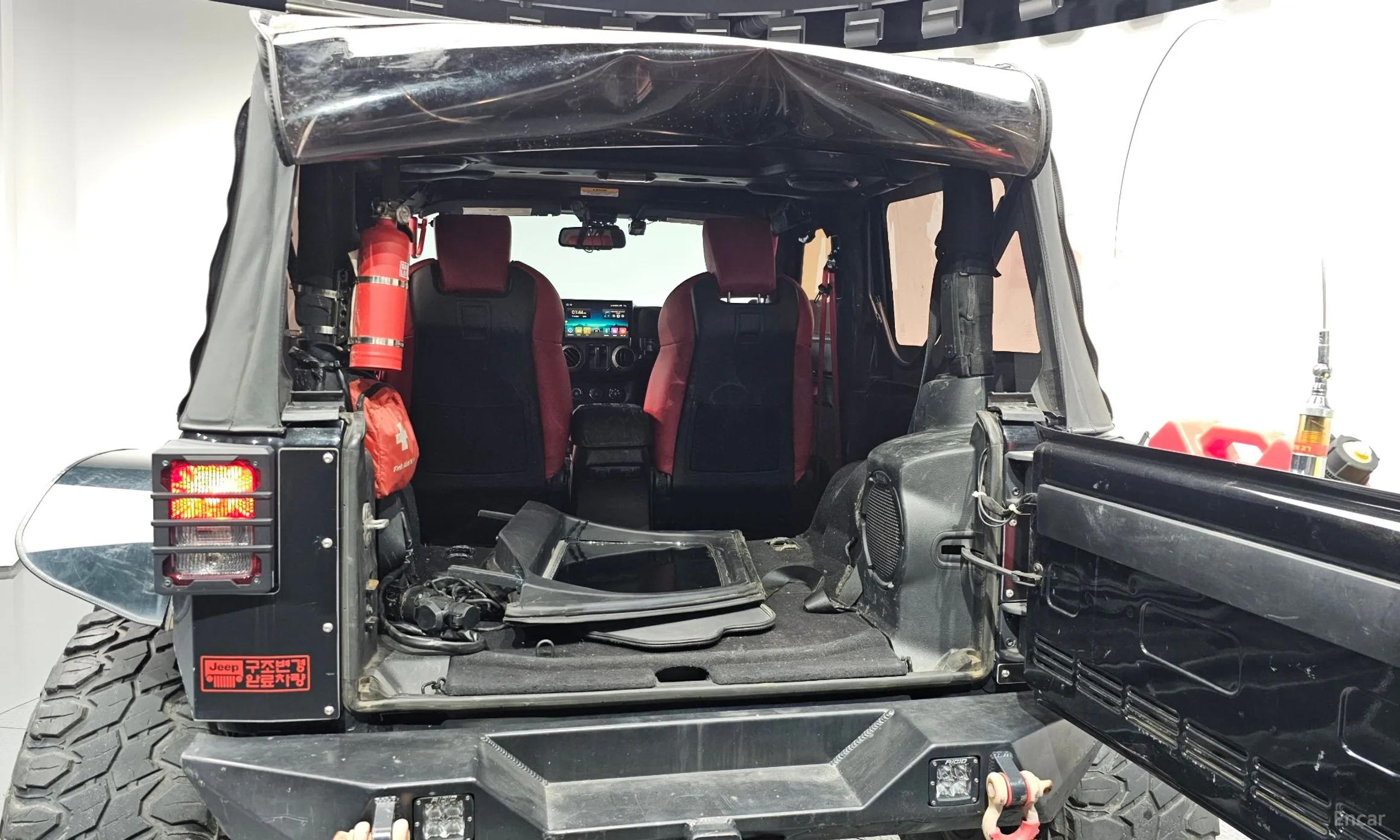 Jeep Wrangler (JK) превью 20