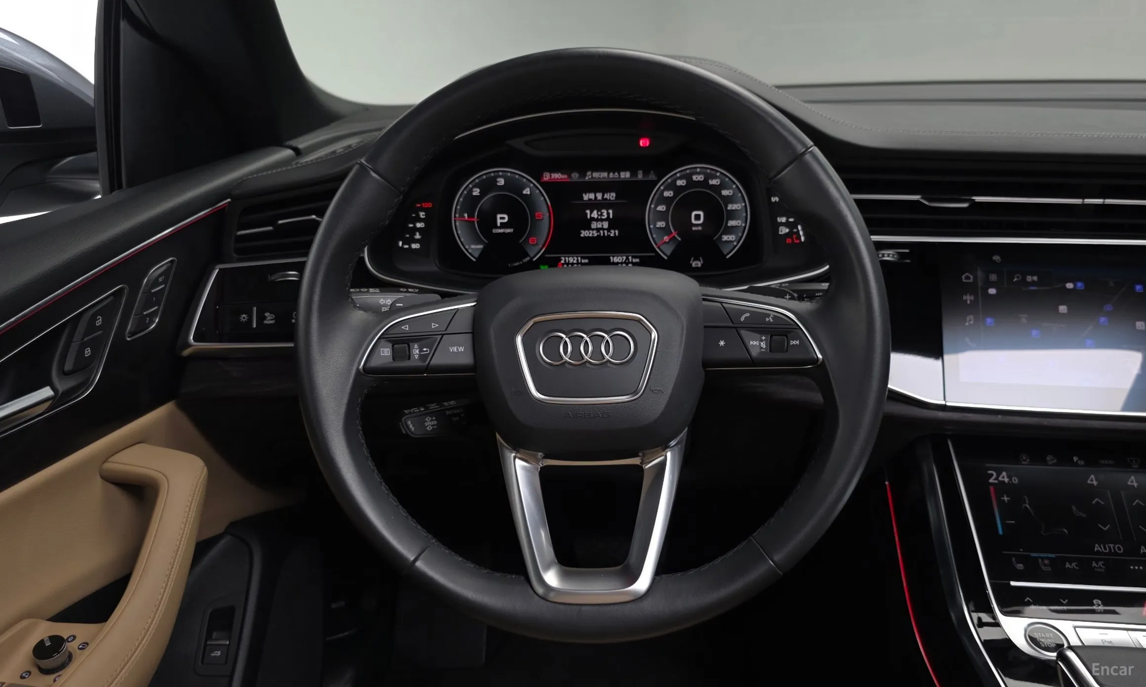Audi Q8 (4M) превью 13