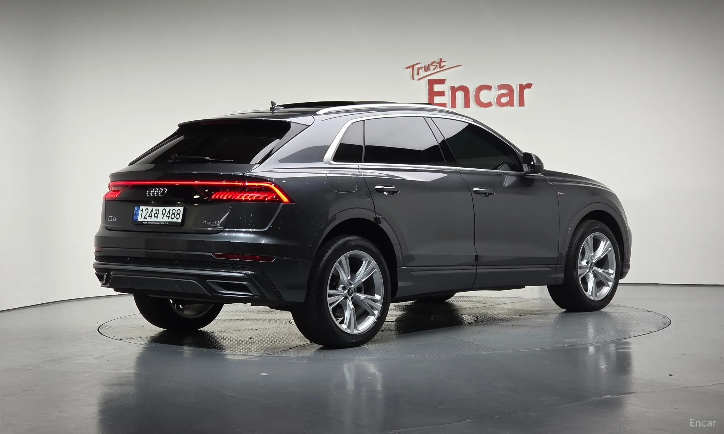 Audi Q8 (4M) превью 2