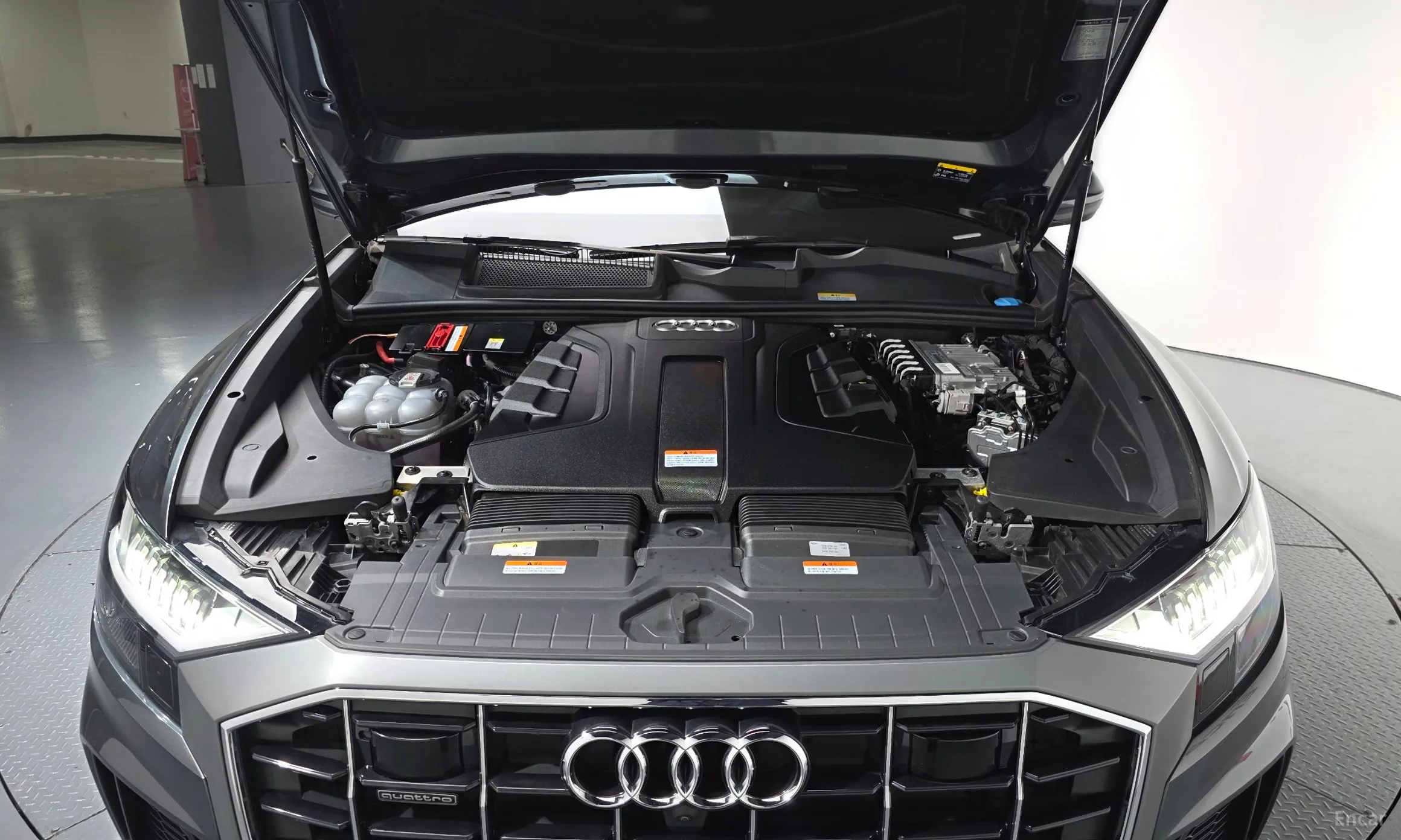 Audi Q8 (4M) превью 6