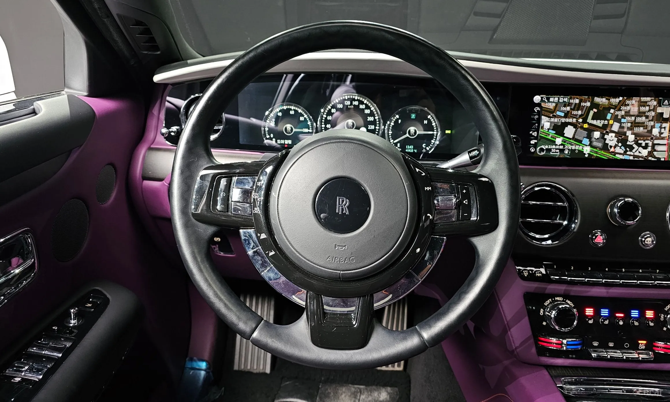 Rolls-Royce Ghost 2nd Generation превью 13