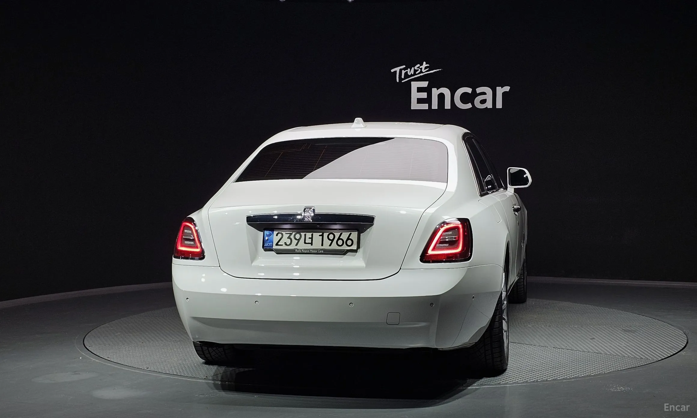 Rolls-Royce Ghost 2nd Generation превью 4
