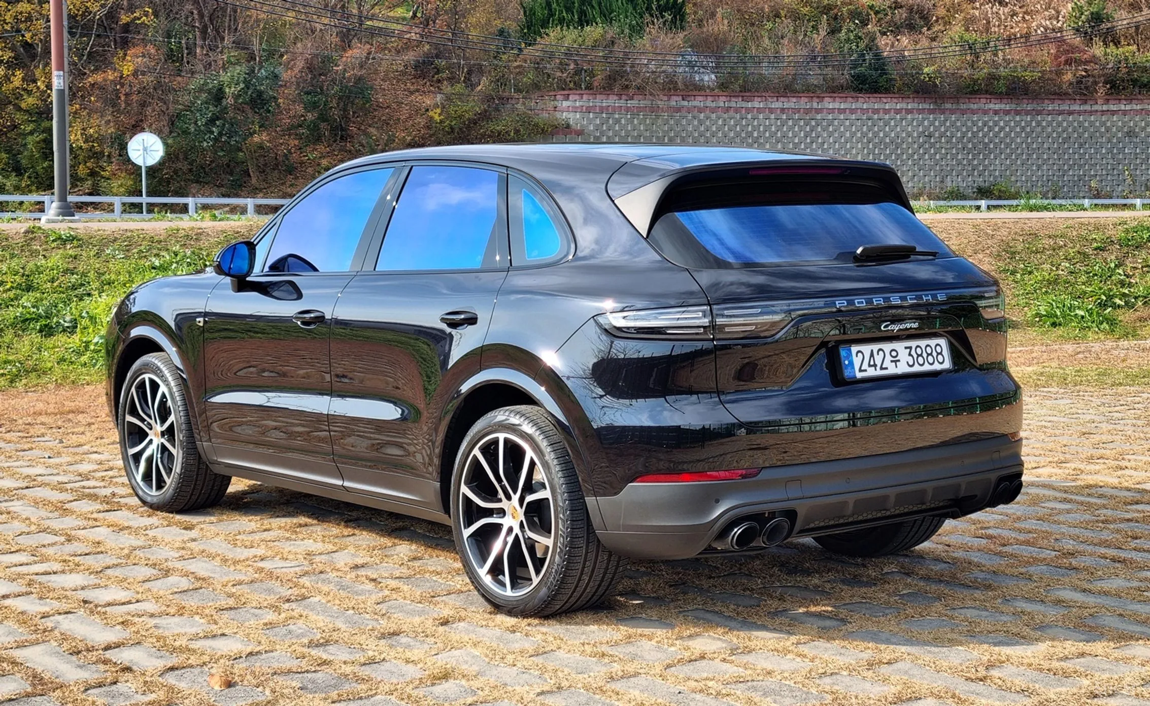 Porsche Cayenne (PO536) превью 8