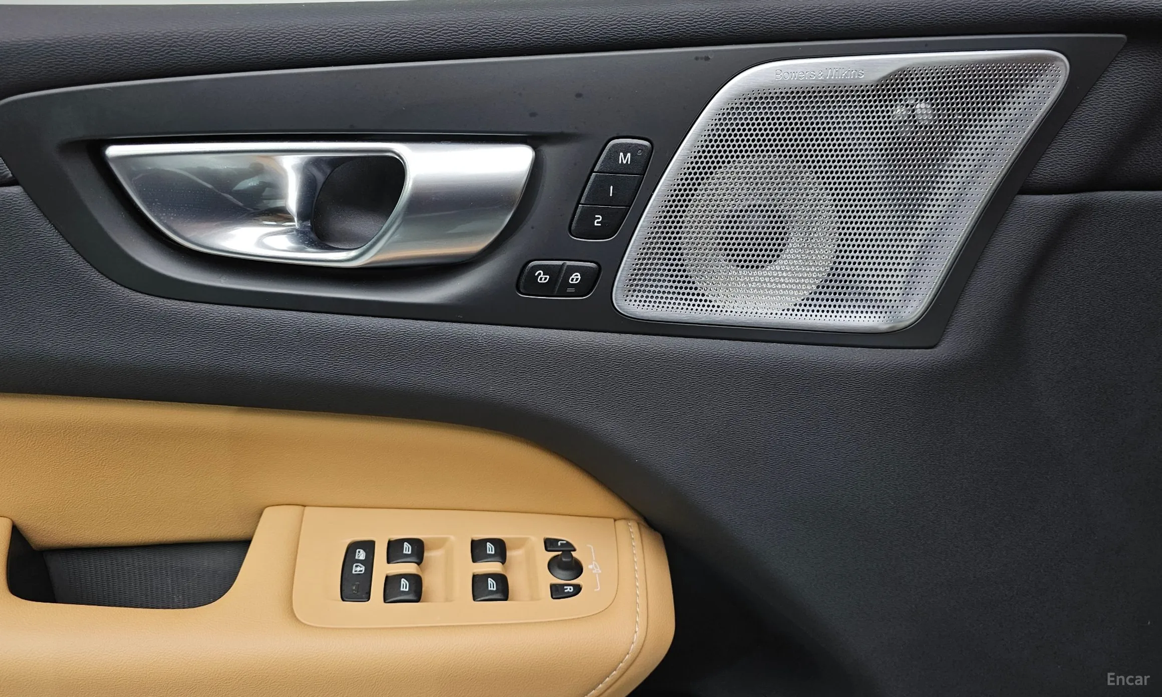 Volvo XC60 Gen 2 превью 12