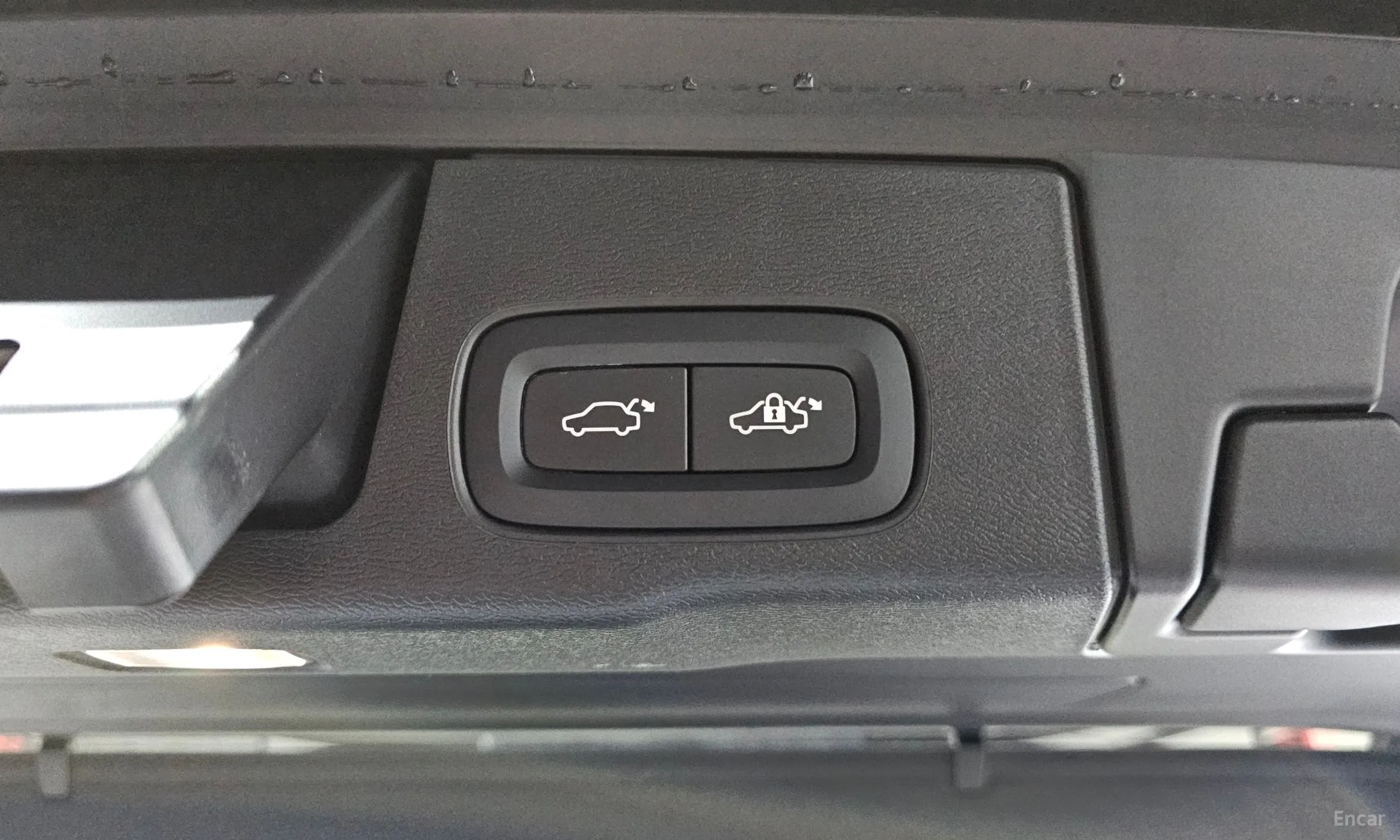 Volvo XC60 Gen 2 превью 20