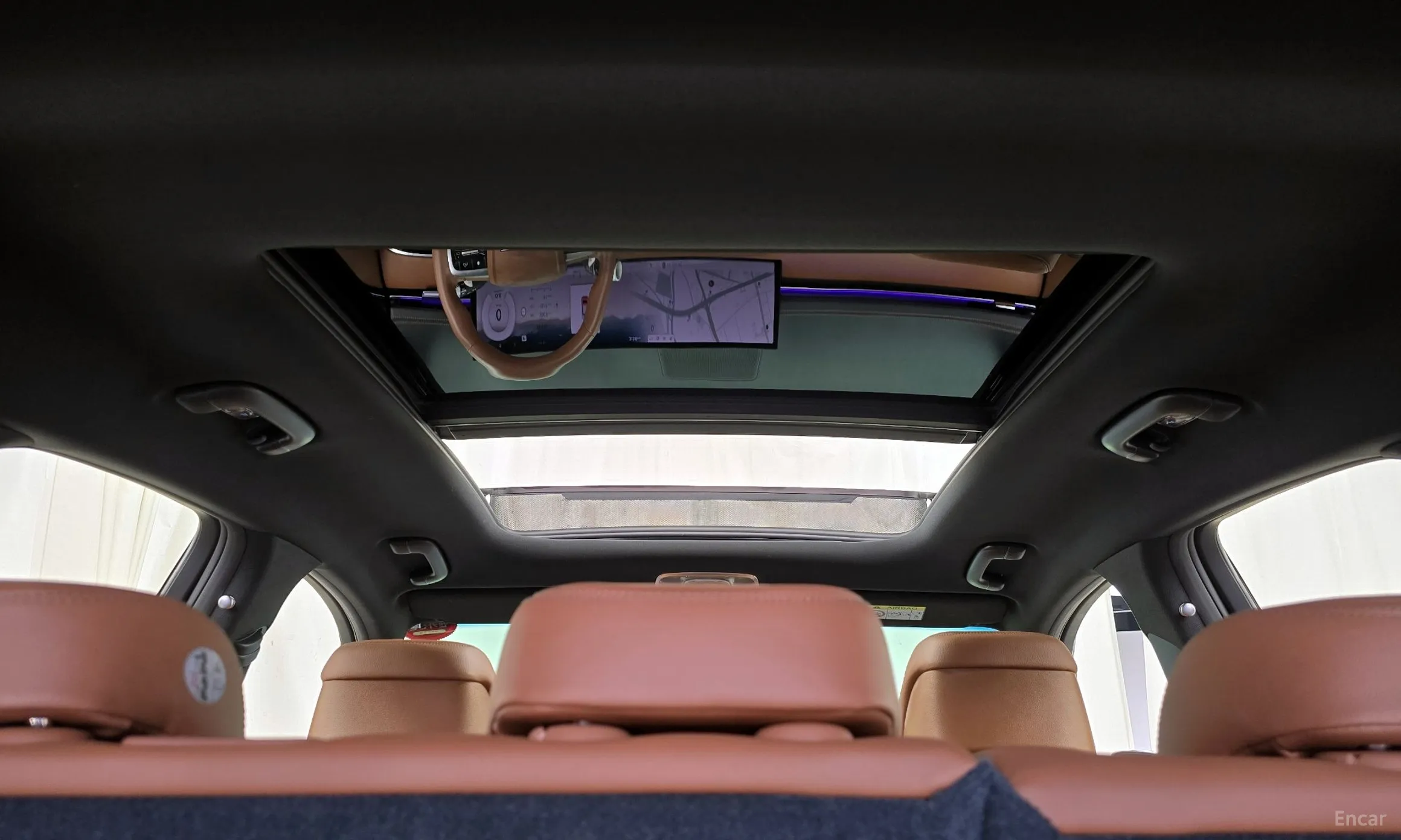 Genesis GV70 превью 18