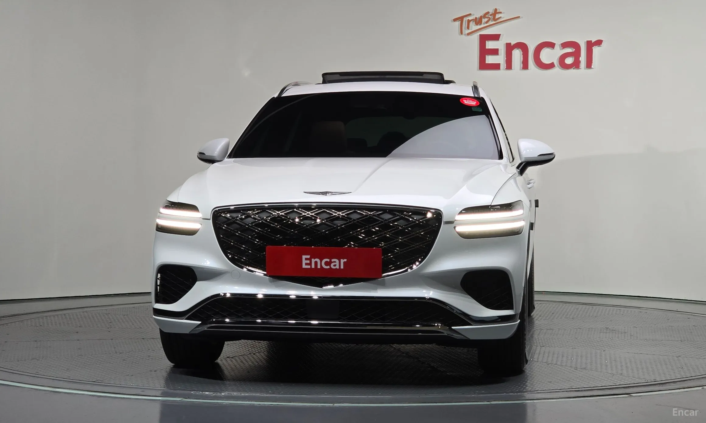 Genesis GV70 превью 3