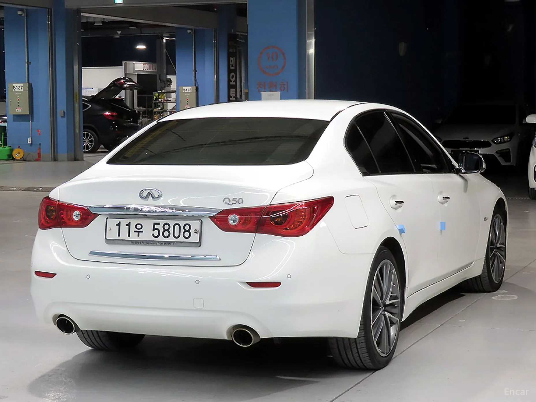 Infiniti Q50 превью 4