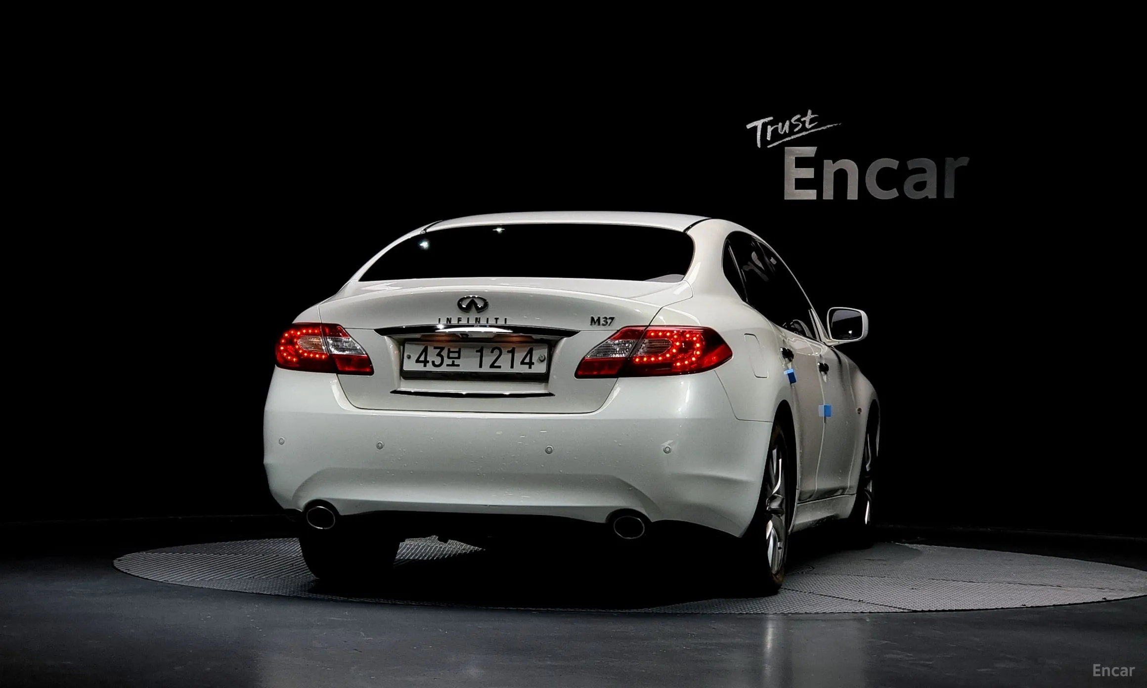 Infiniti M37 превью 4