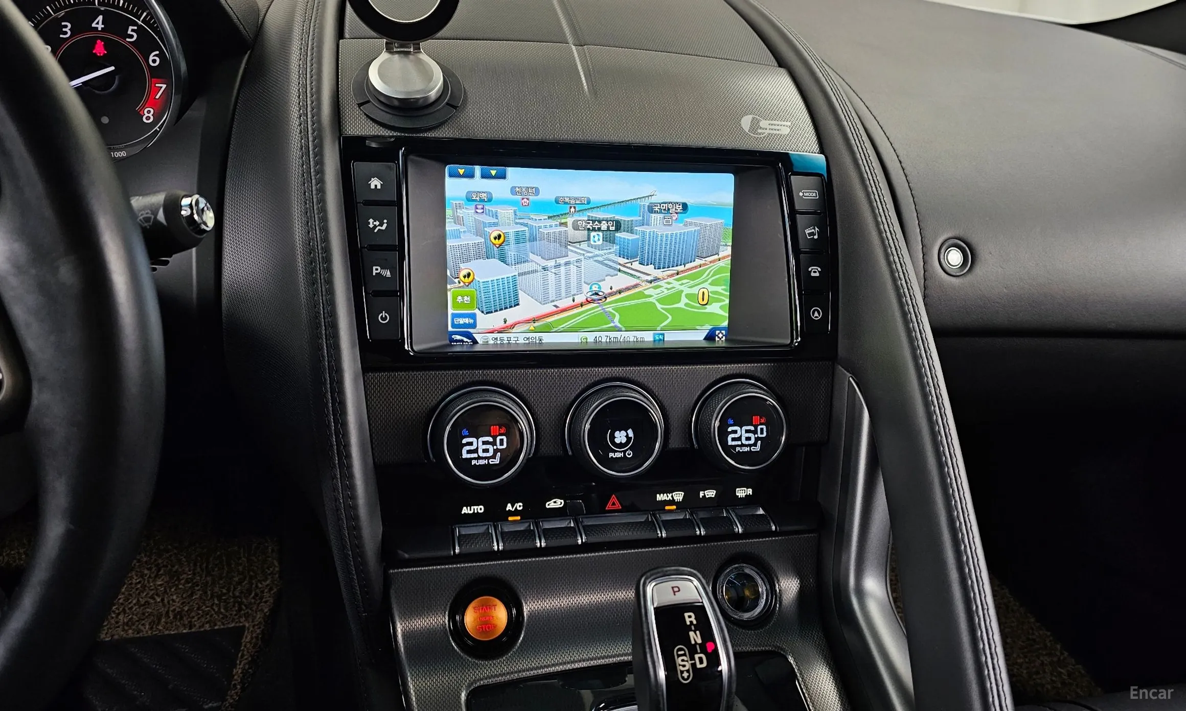 Jaguar F-TYPE превью 14