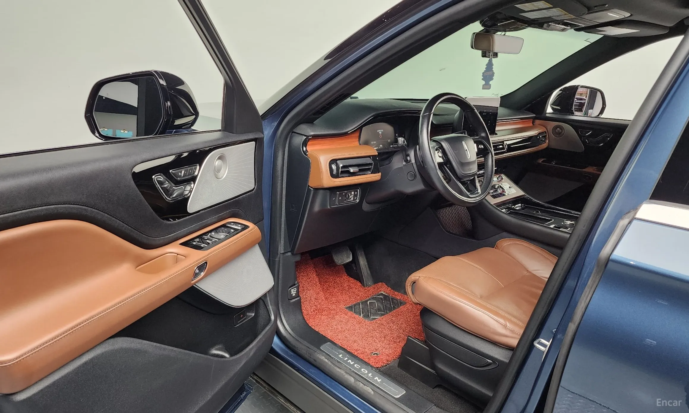 Lincoln Aviator 2nd Generation превью 10