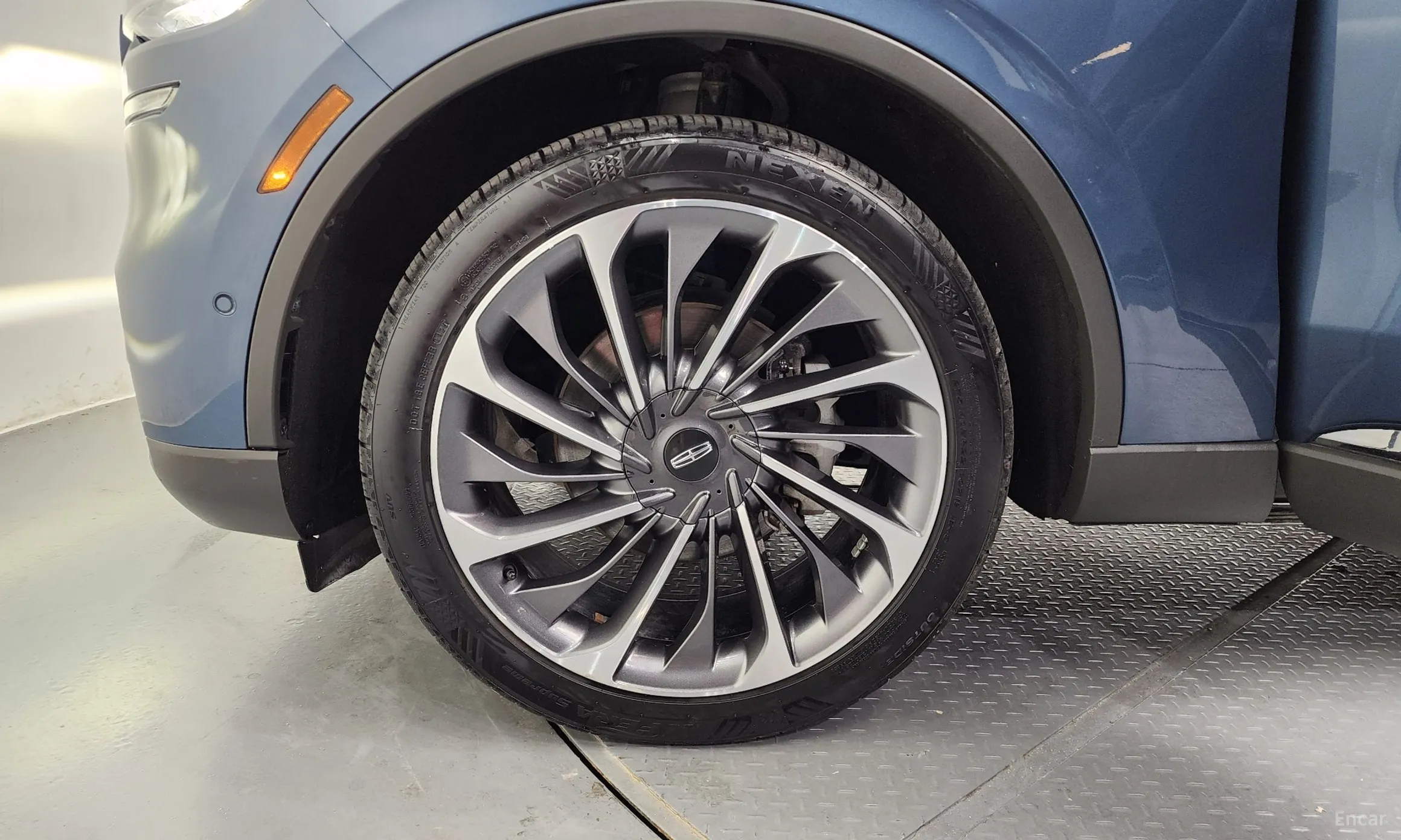 Lincoln Aviator 2nd Generation превью 5