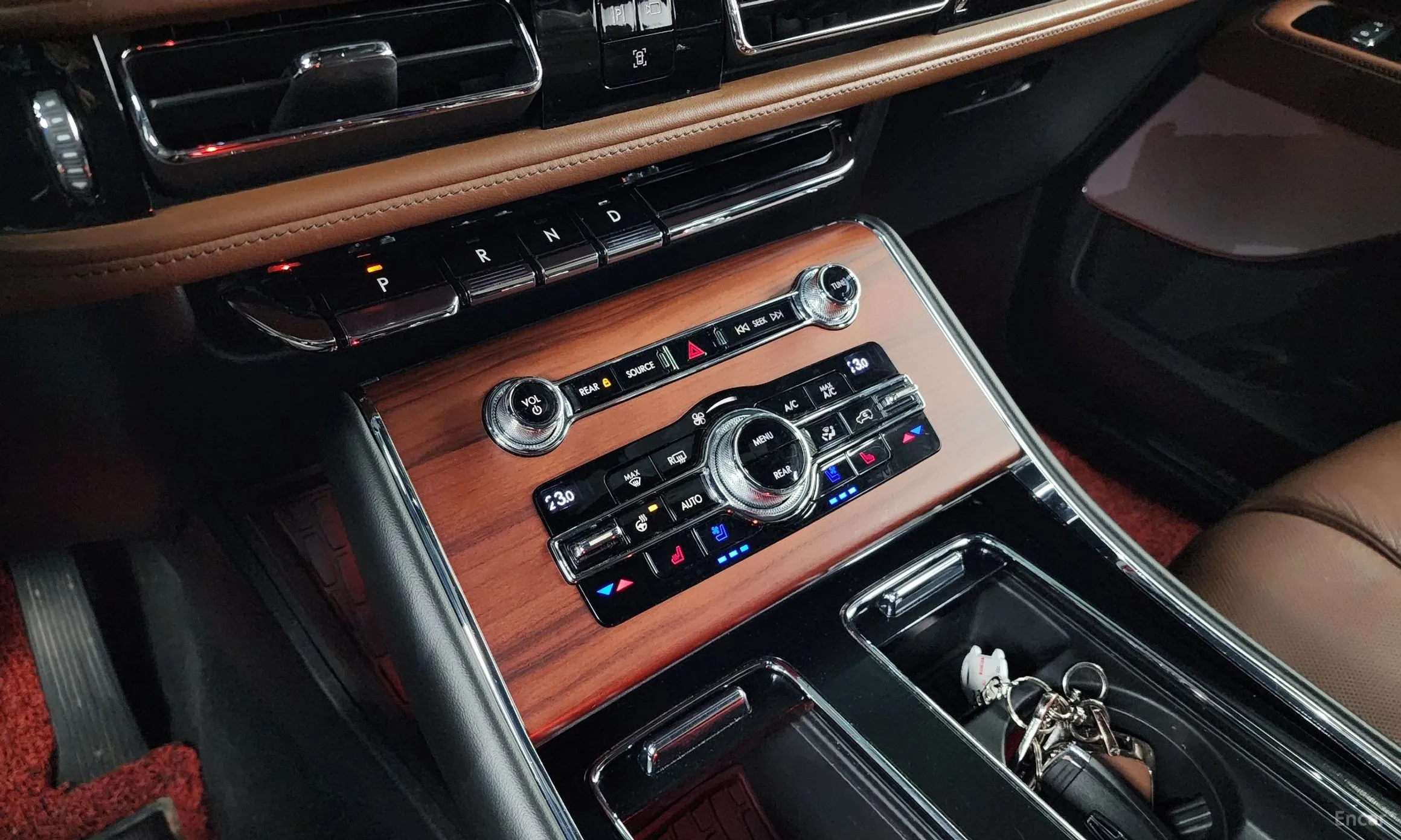Lincoln Aviator 2nd Generation превью 9