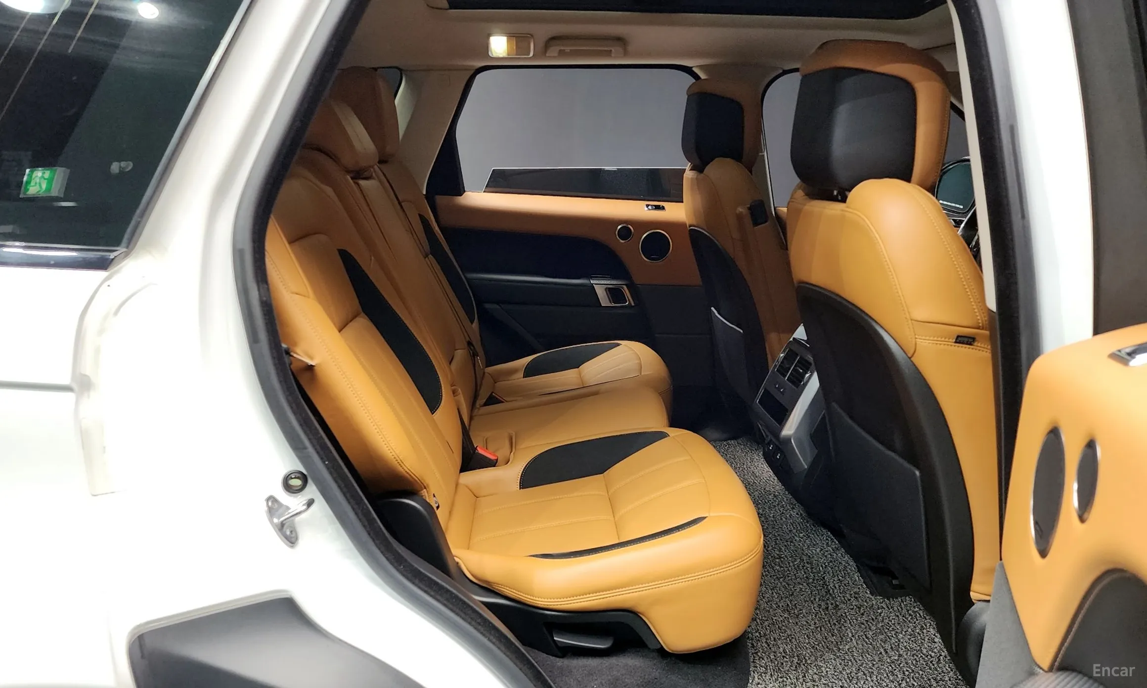 Land Rover Range Rover Sport 2nd Generation превью 12