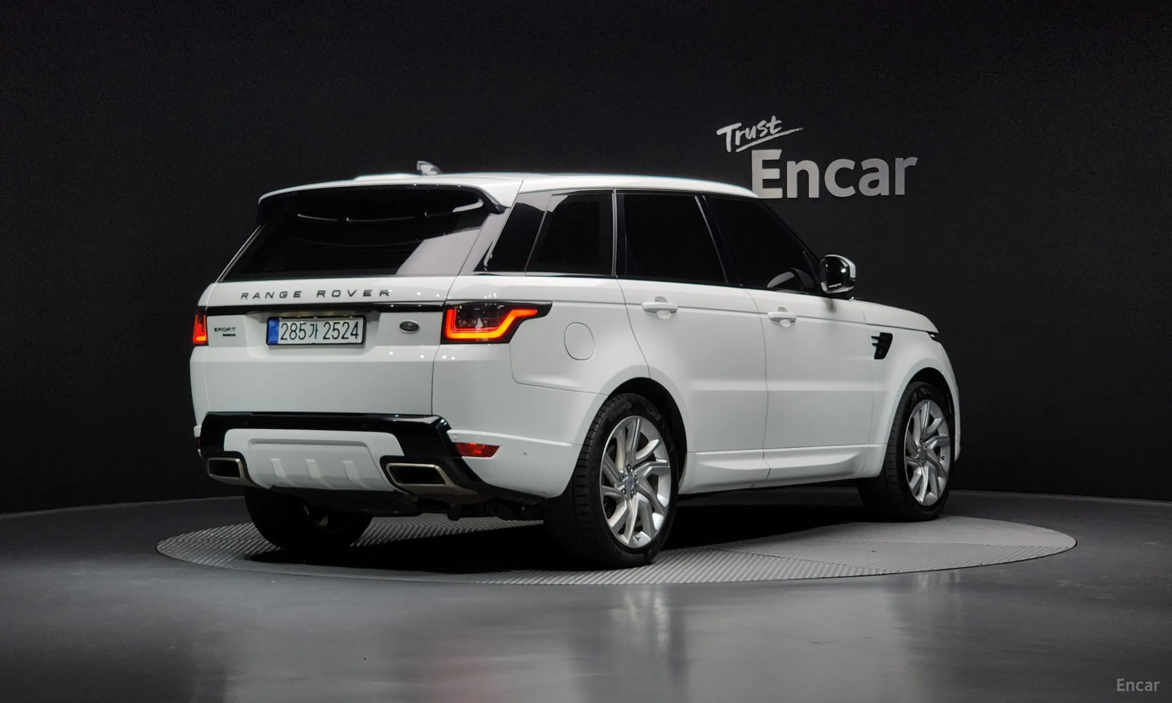 Land Rover Range Rover Sport 2nd Generation превью 2