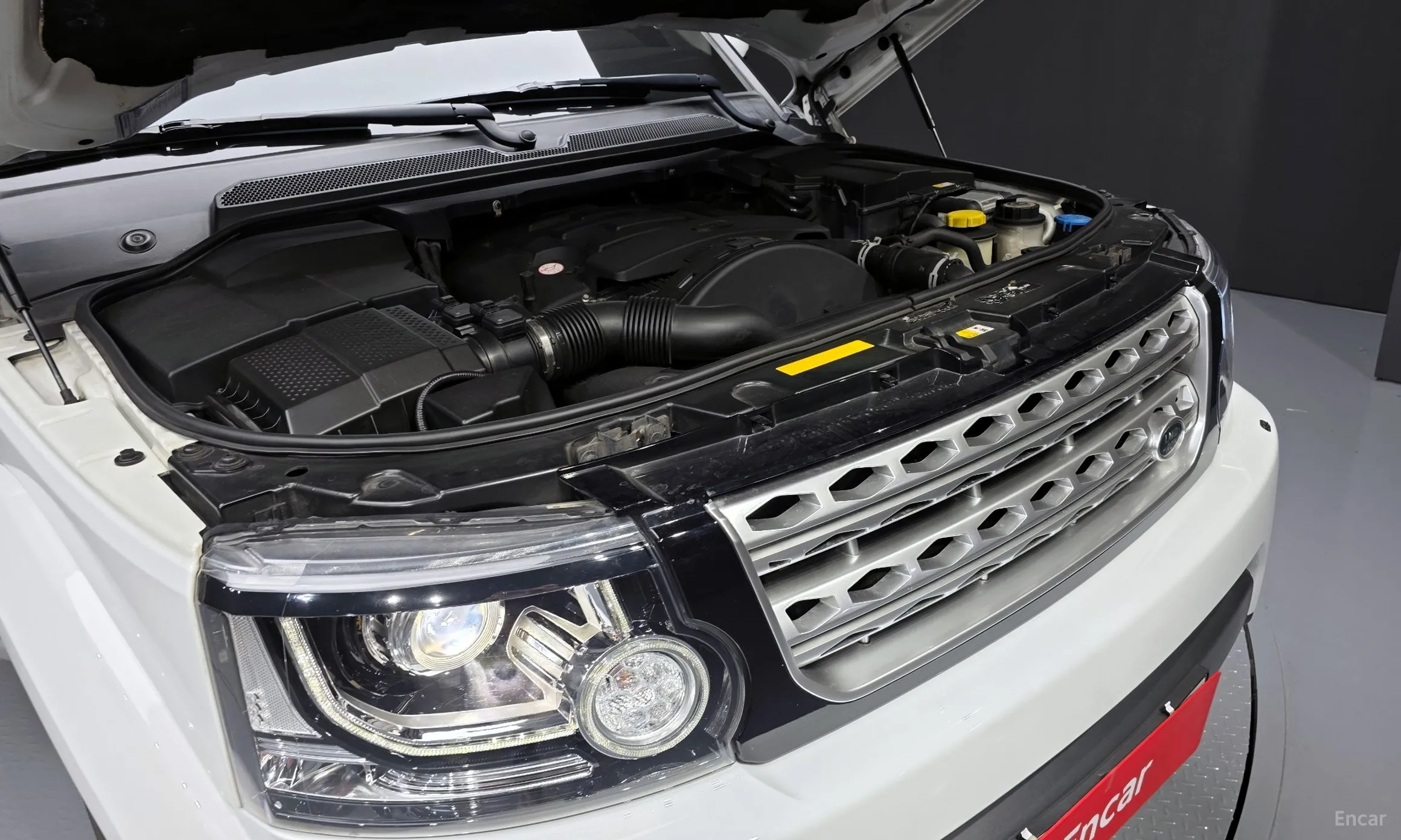 Land Rover Discovery 4 превью 6