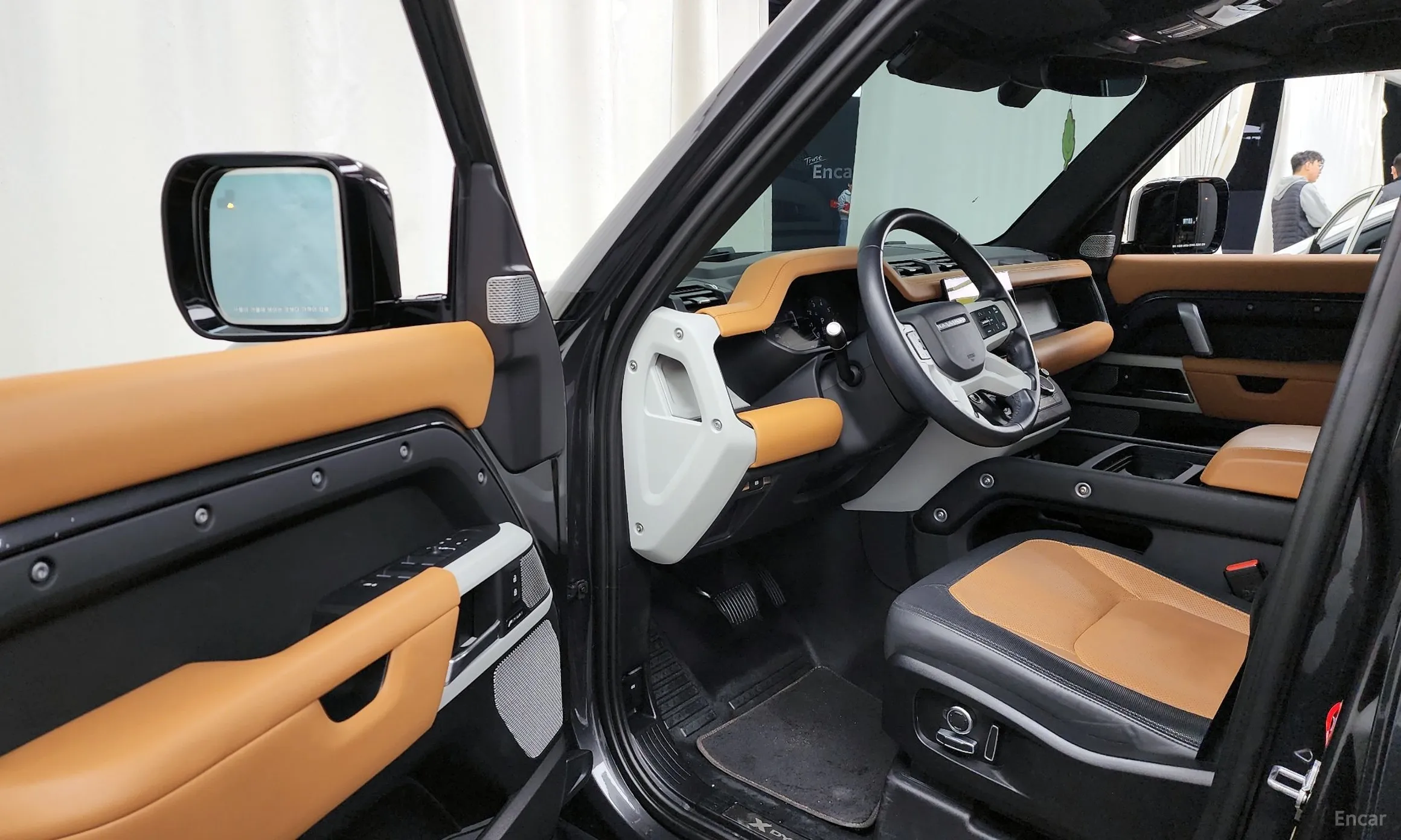 Land Rover Defender (L663) превью 10