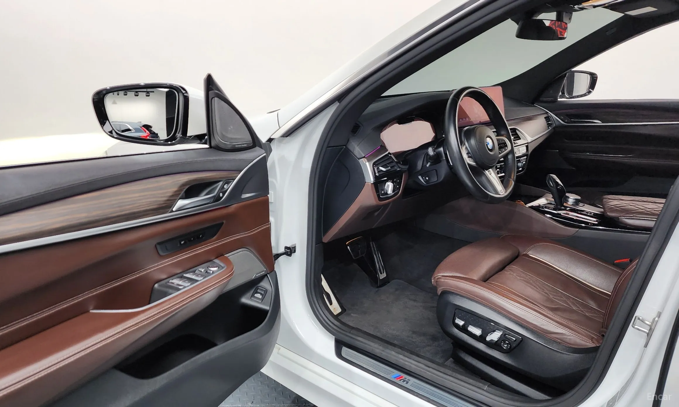BMW 6-Series GT (G32) превью 10