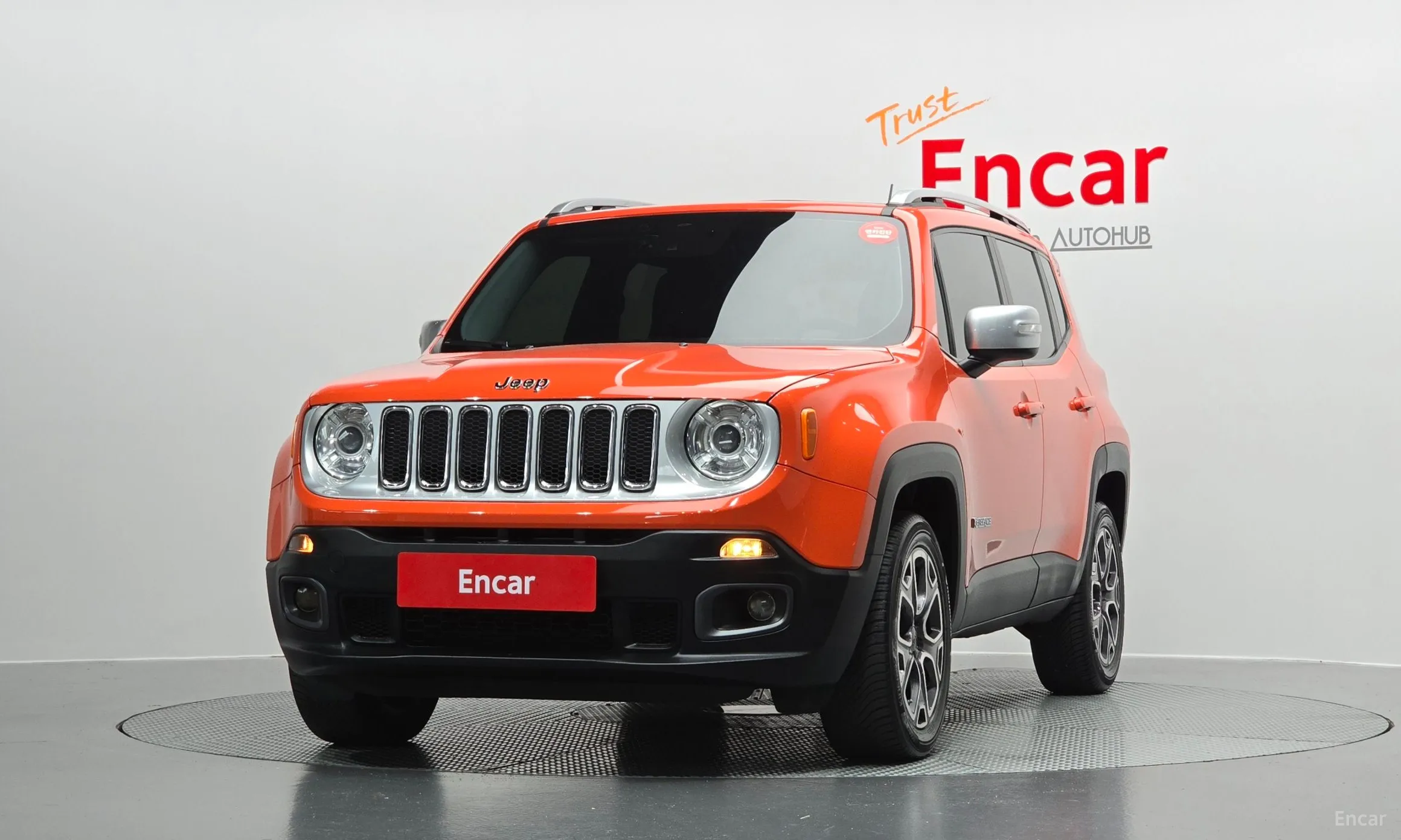 Jeep Renegade превью 3