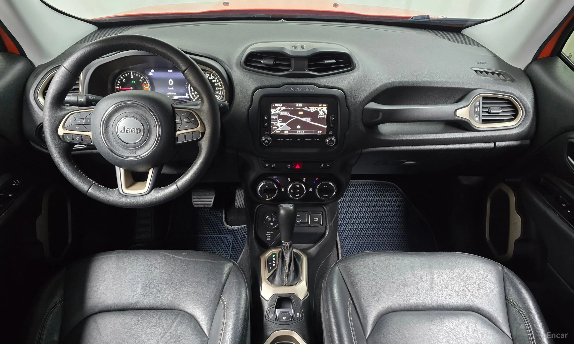 Jeep Renegade превью 7