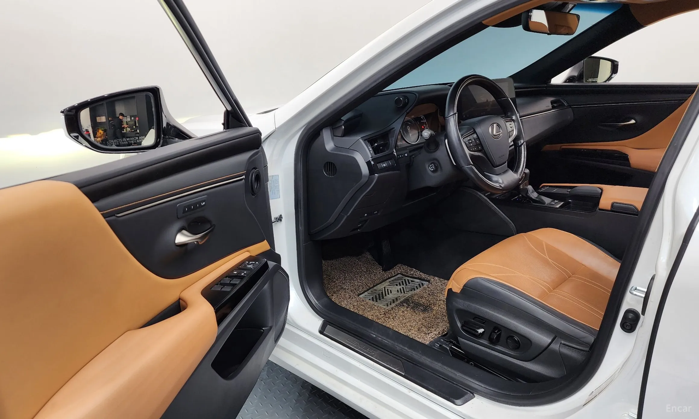 Lexus ES300h 7th Generation превью 10