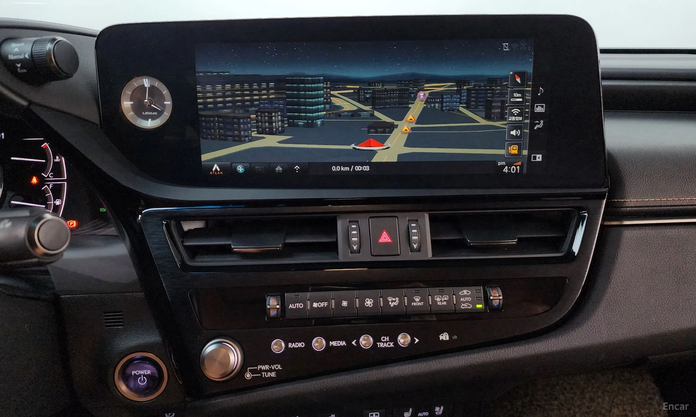 Lexus ES300h 7th Generation превью 14