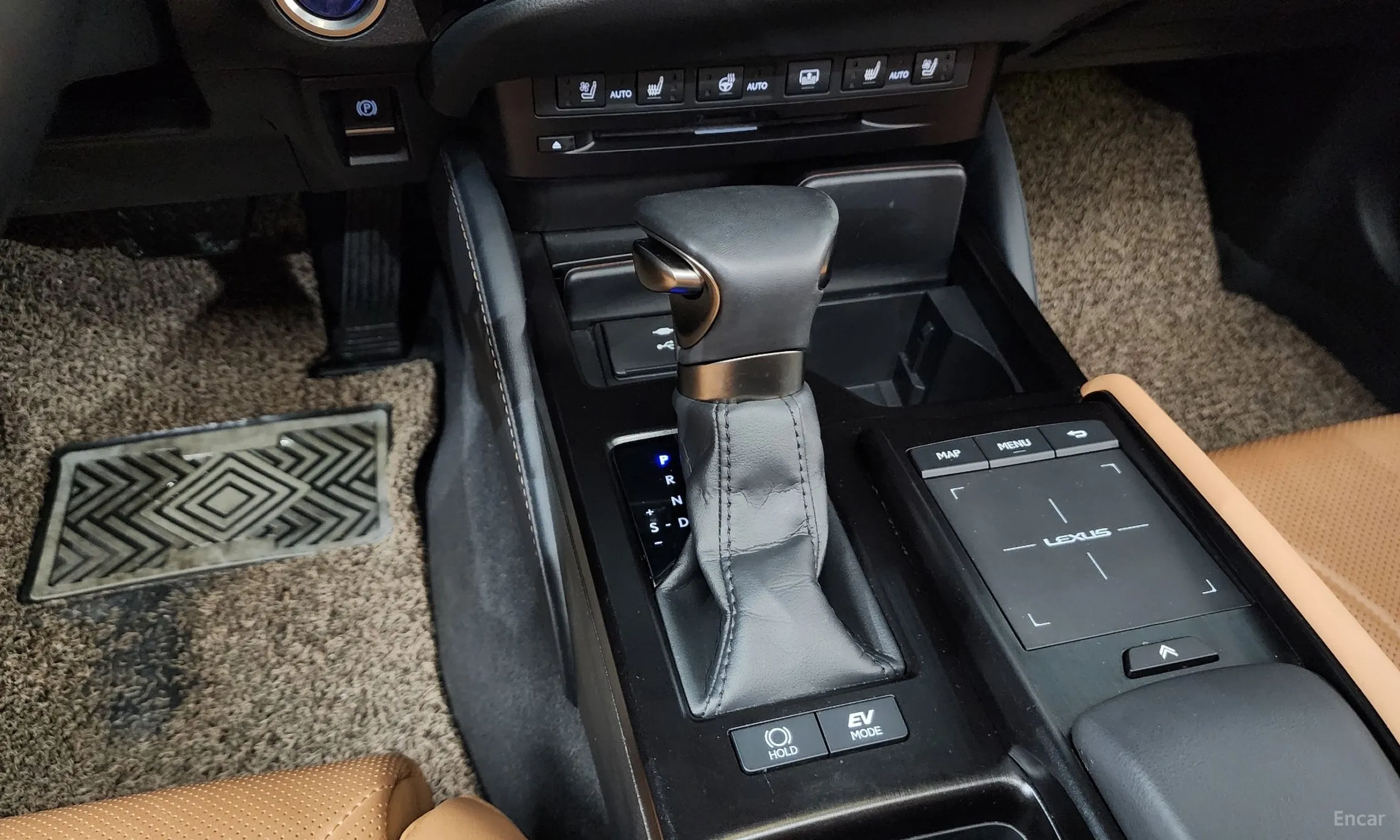 Lexus ES300h 7th Generation превью 9