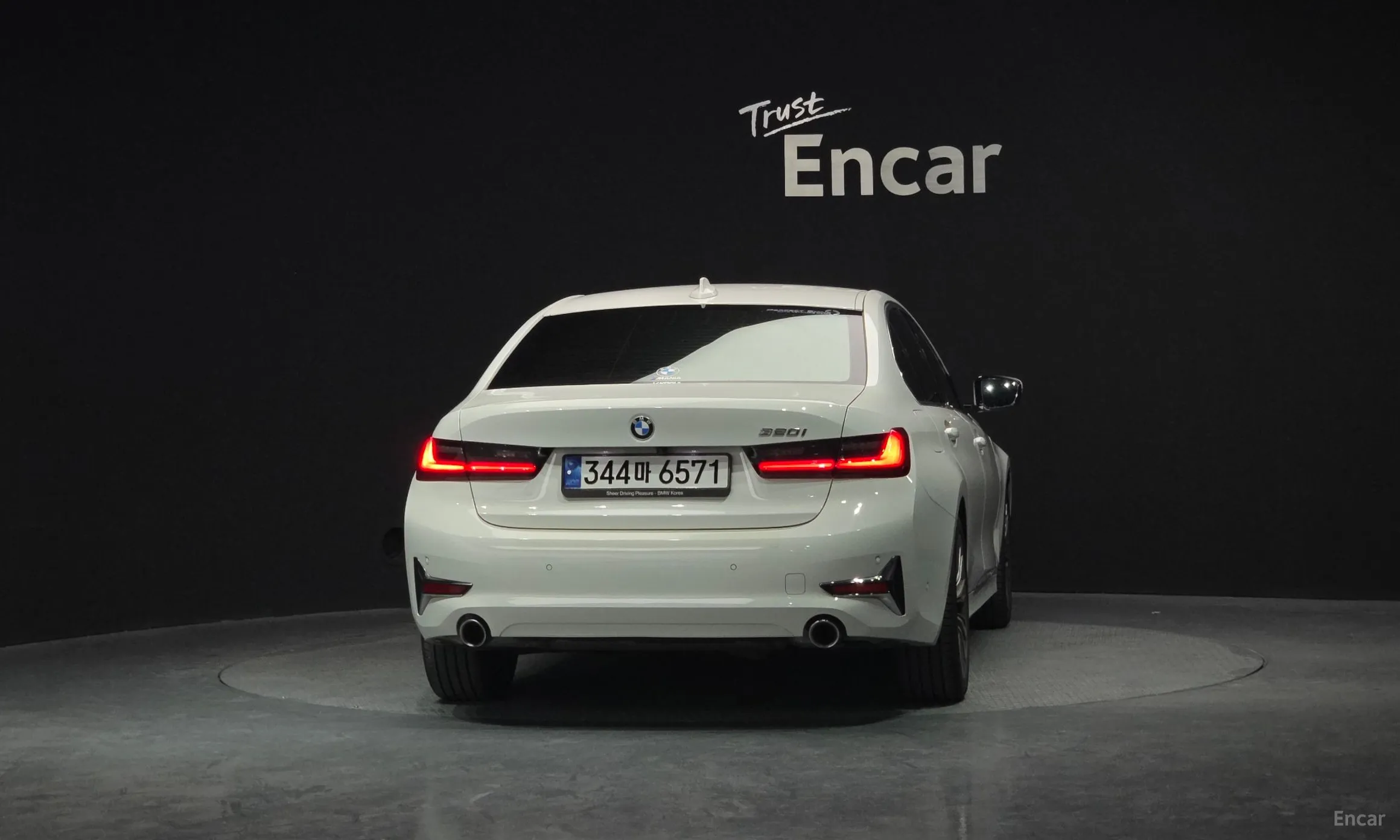 BMW 3 Series (G20) превью 4