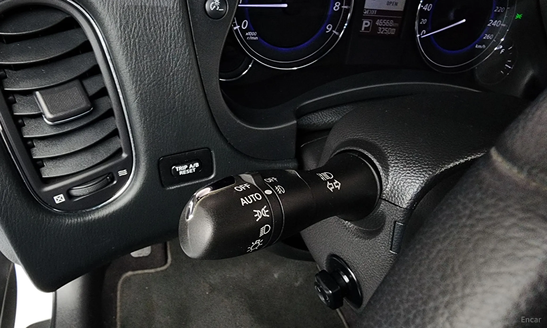 Infiniti QX50 превью 16