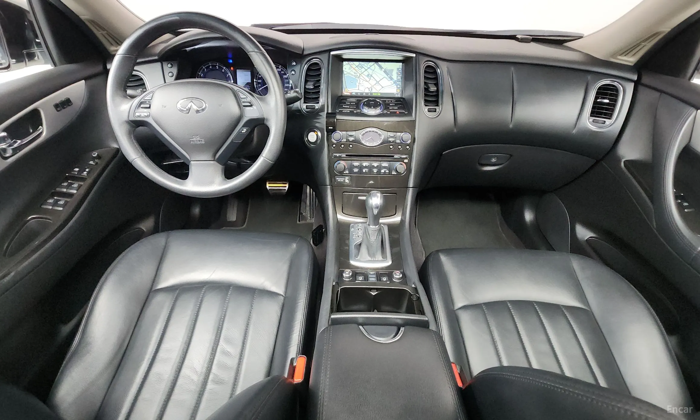 Infiniti QX50 превью 7