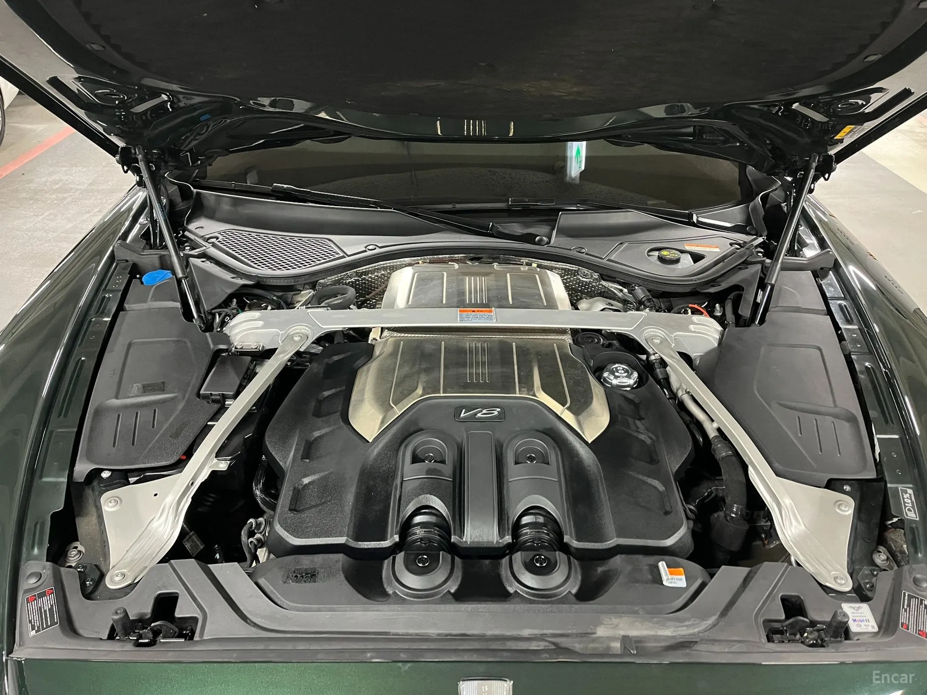 Bentley Flying Spur 3rd Generation превью 5