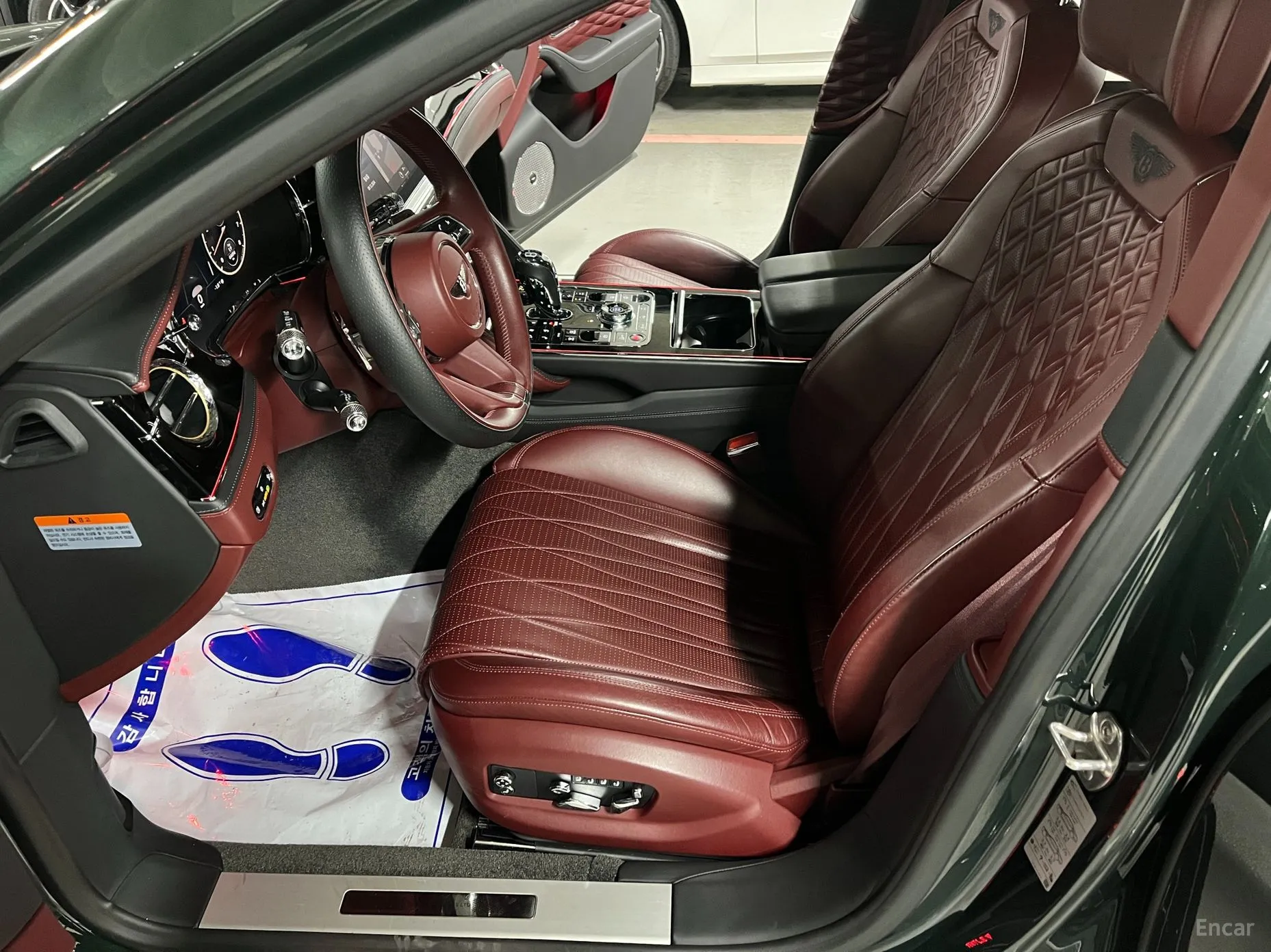 Bentley Flying Spur 3rd Generation превью 7