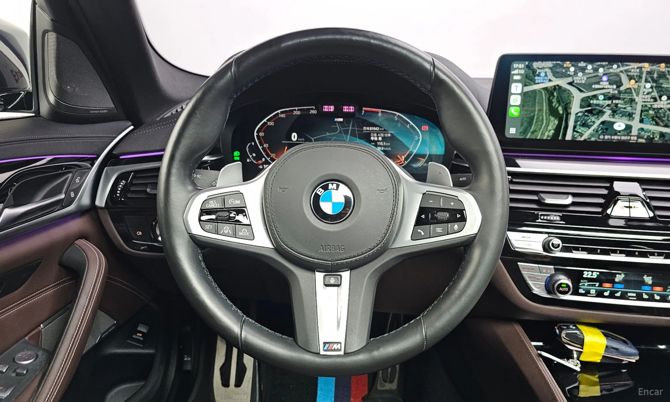 BMW 5 Series (G30) превью 13