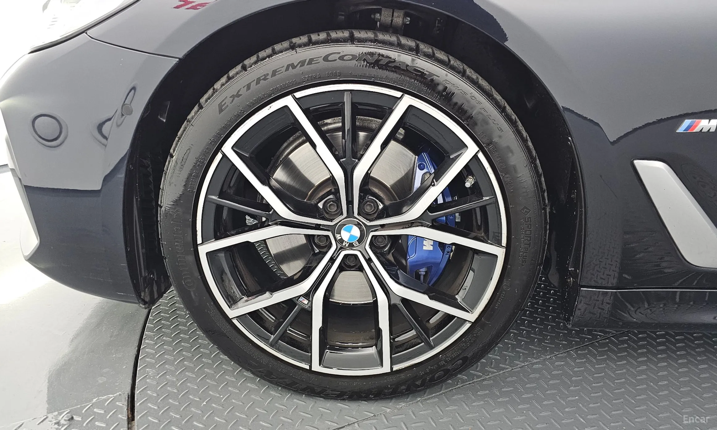 BMW 5 Series (G30) превью 5