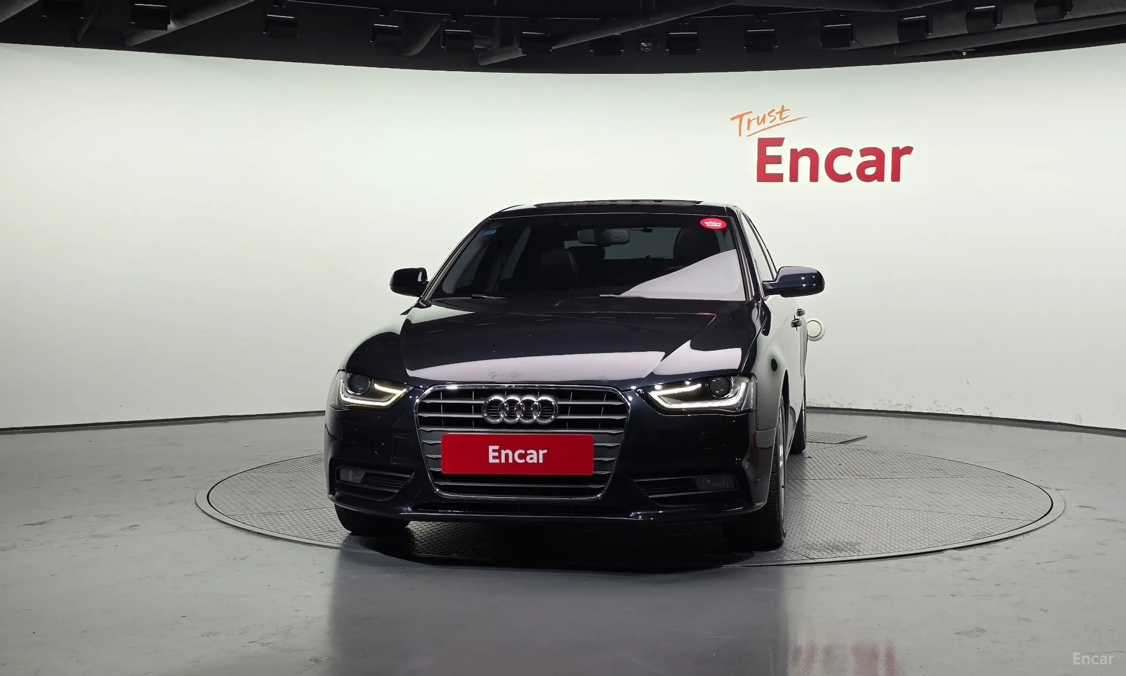 Audi New A4 превью 3