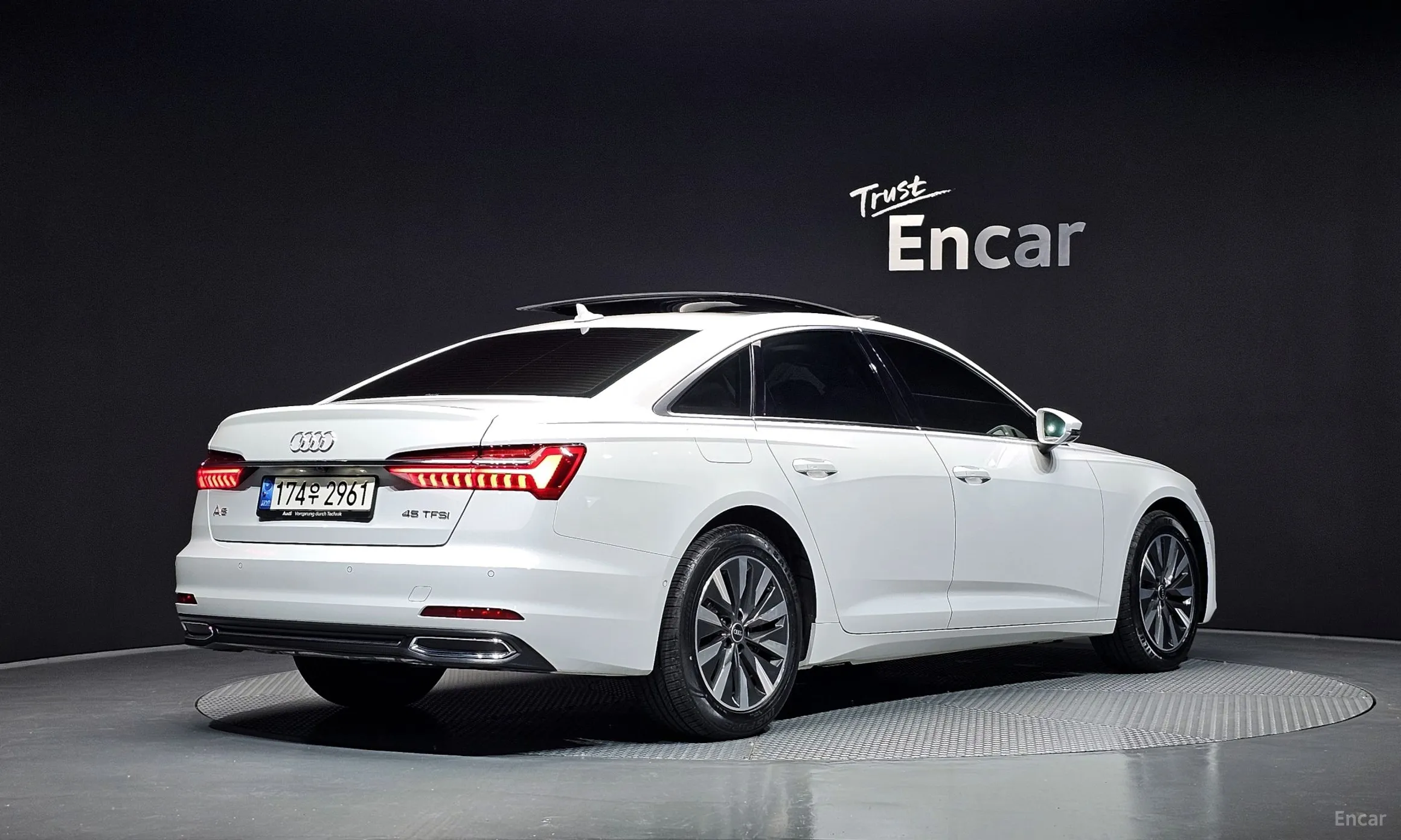 Audi A6 (C8)