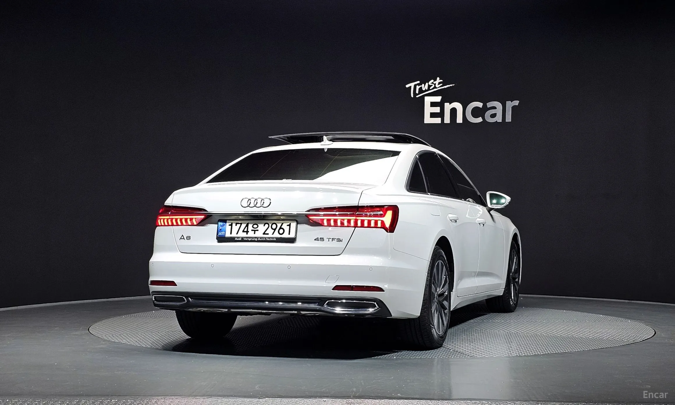 Audi A6 (C8) превью 4