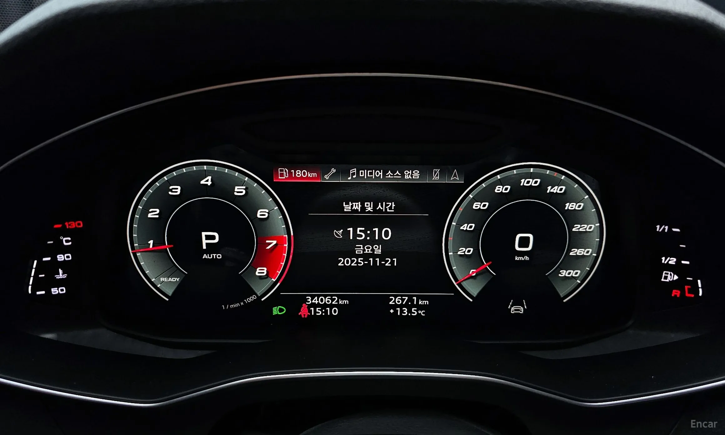 Audi A6 (C8) превью 8