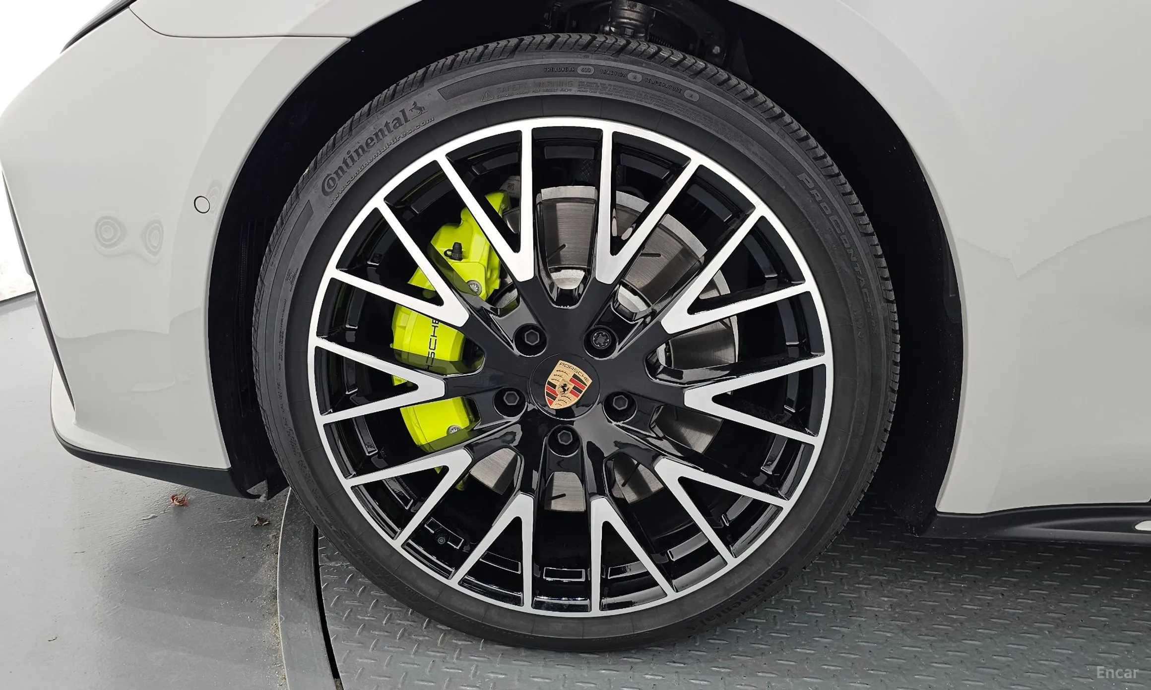 Porsche Panamera (972) превью 5