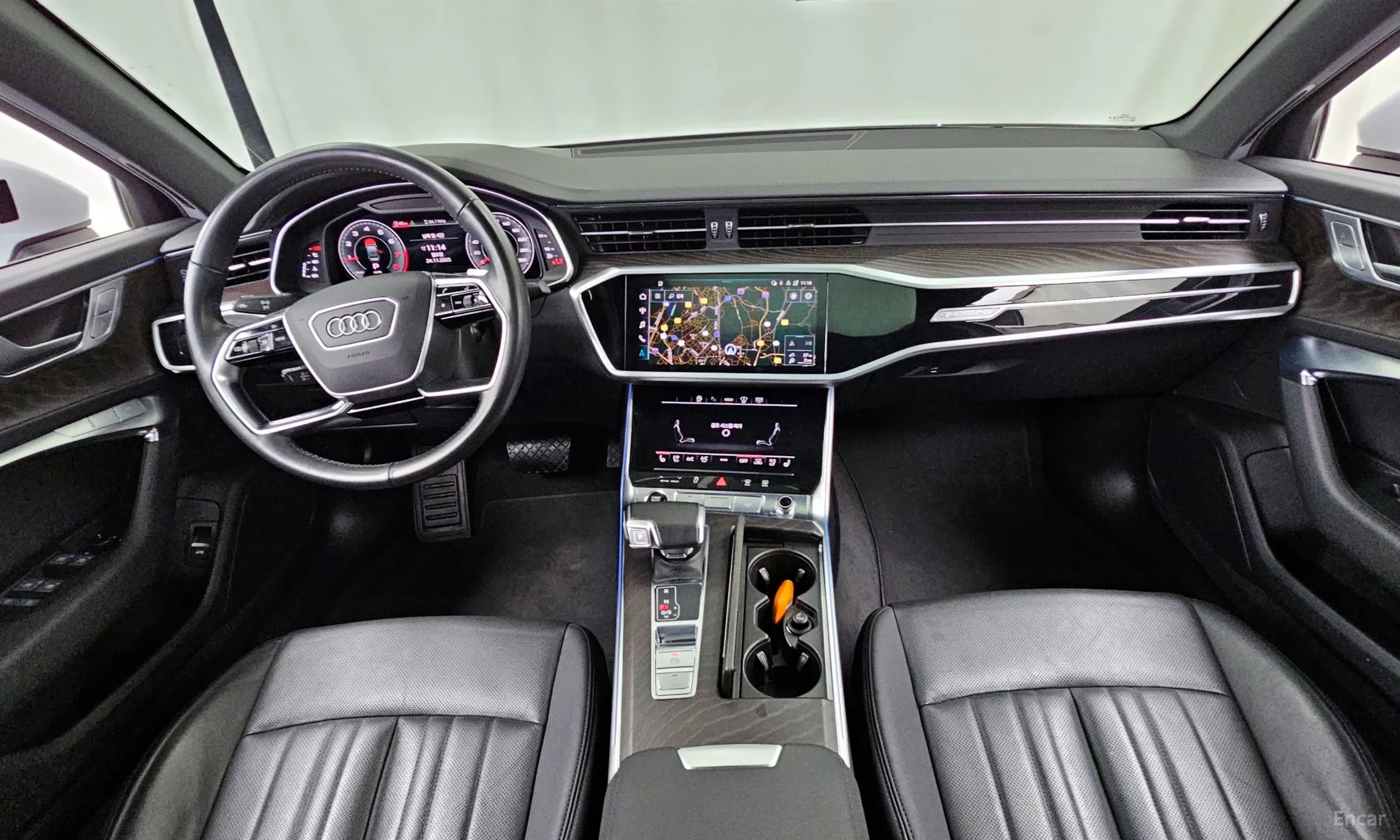 Audi A6 (C8) превью 7