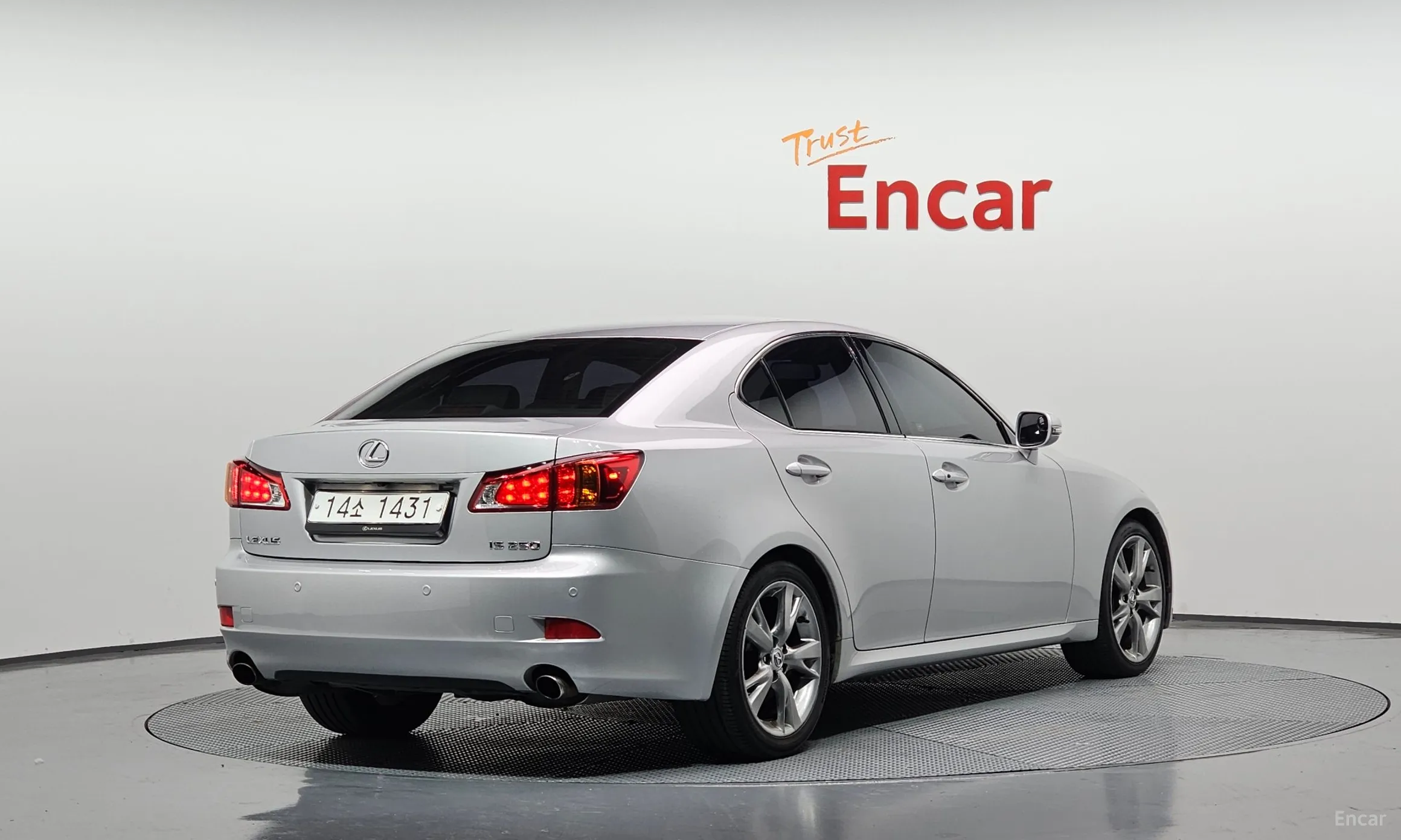 Lexus IS250 превью 2