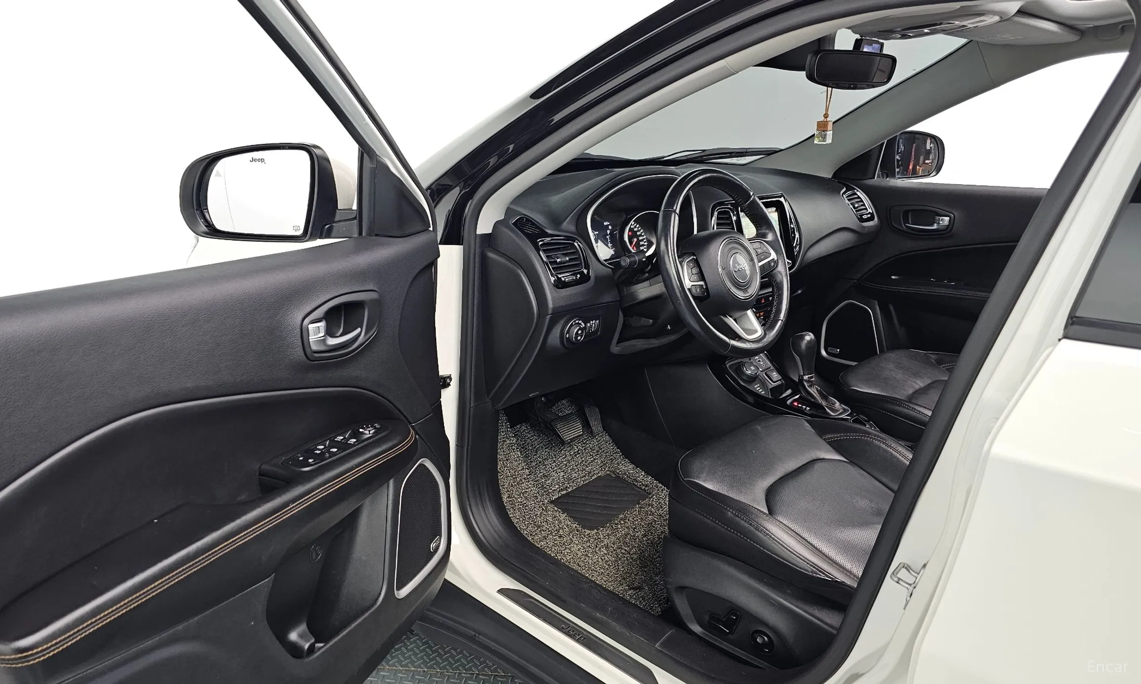 Jeep Compass 2nd Generation превью 11