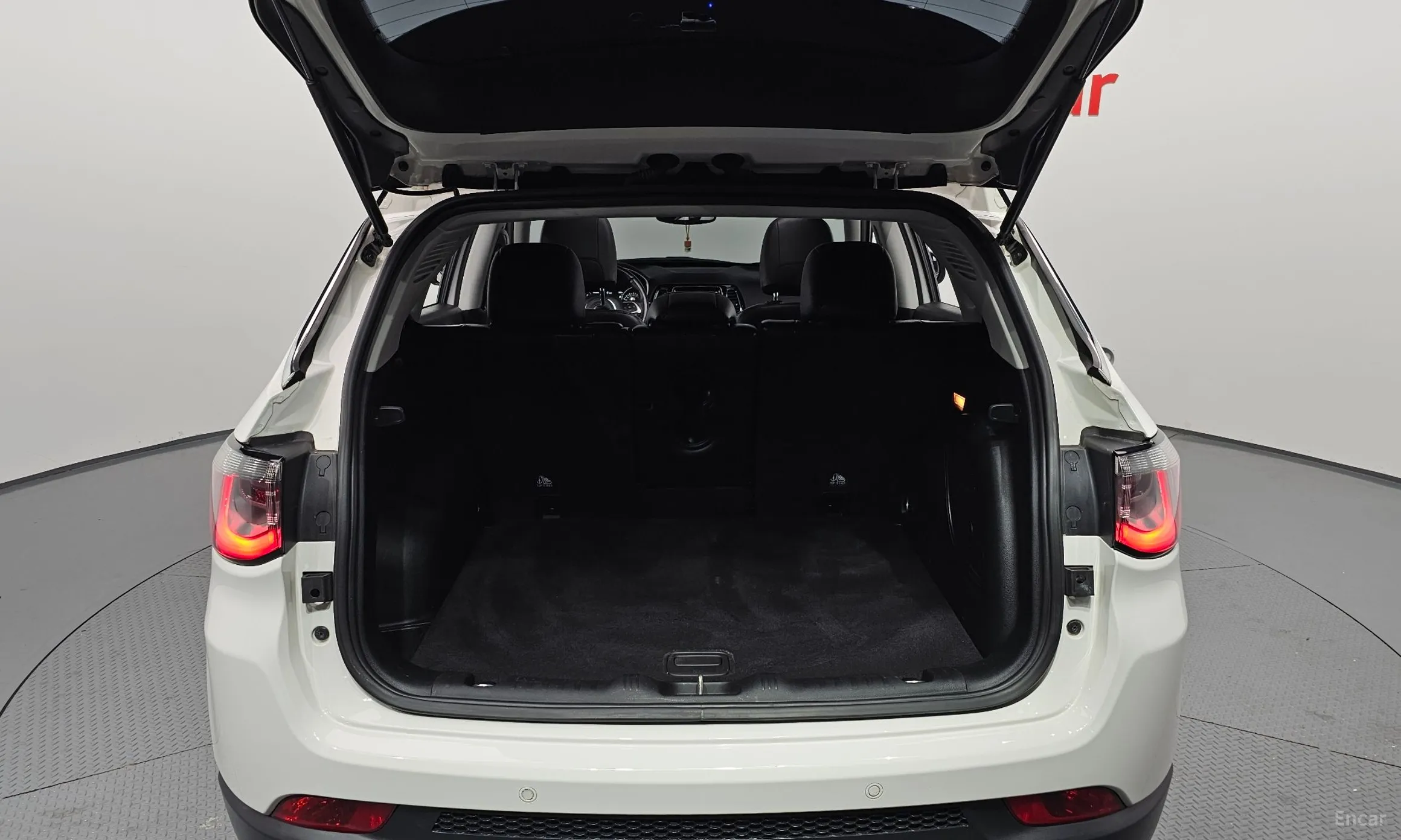 Jeep Compass 2nd Generation превью 20