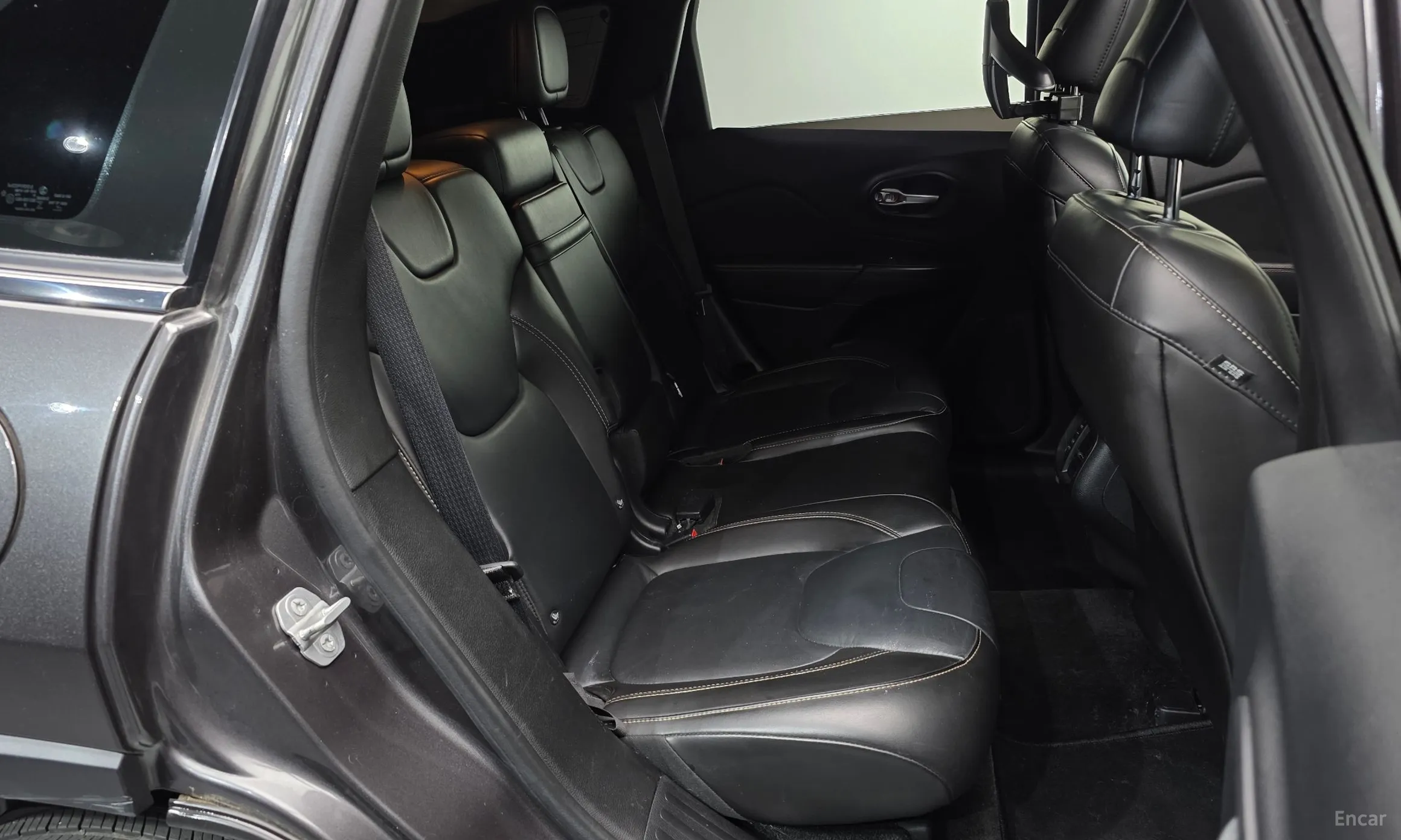 Jeep Cherokee (KL) превью 12