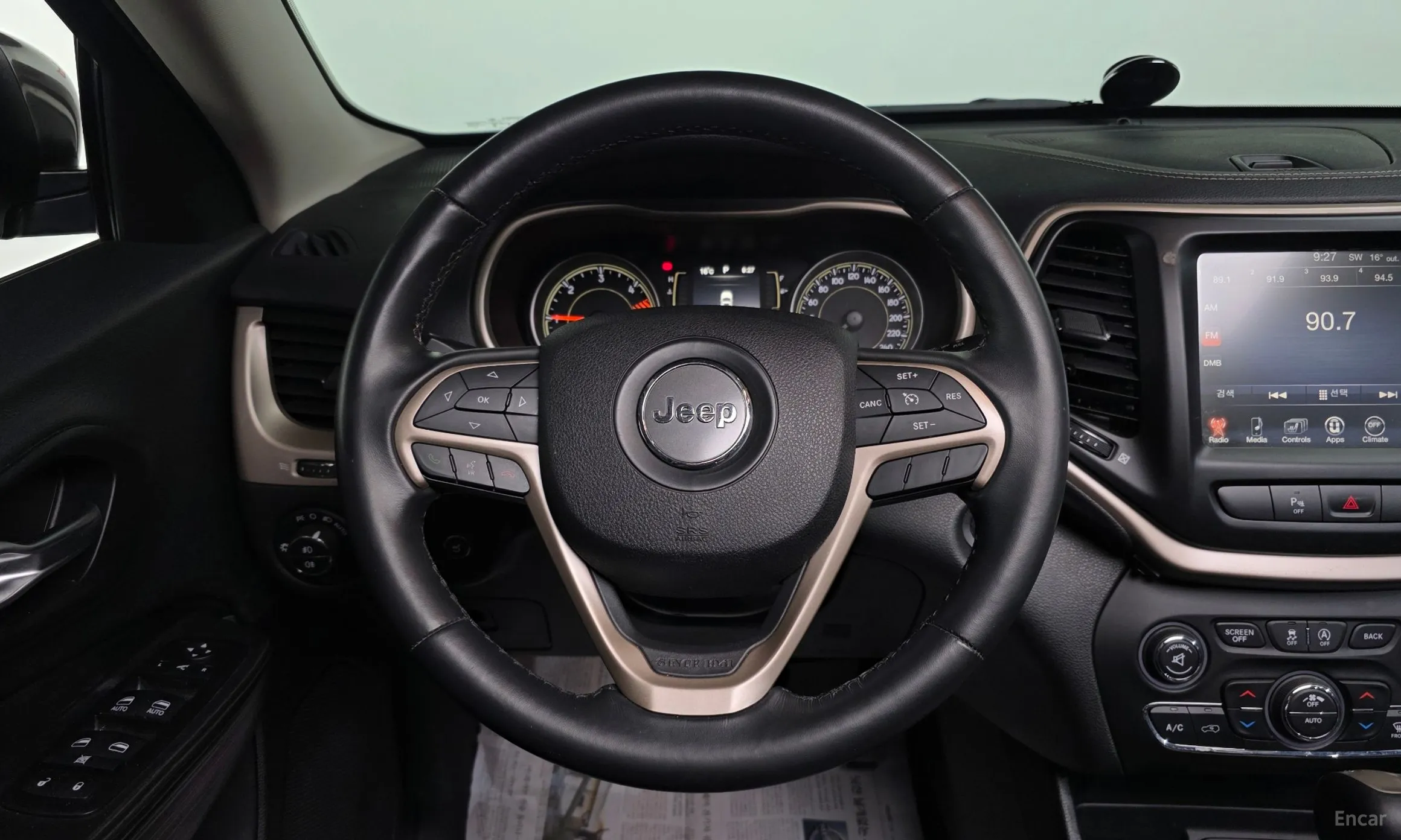 Jeep Cherokee (KL) превью 13