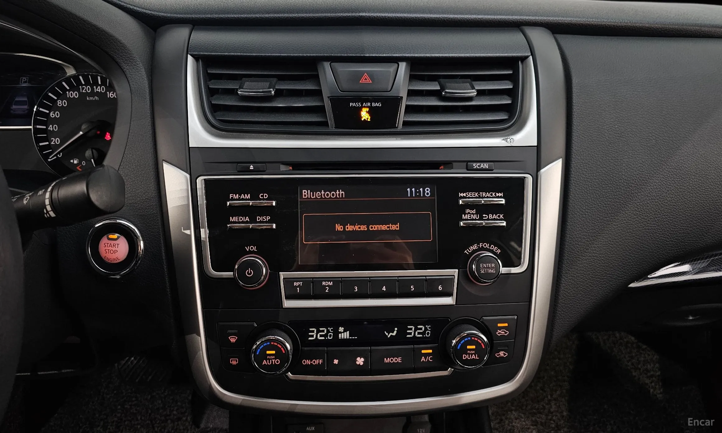 Nissan Altima превью 14