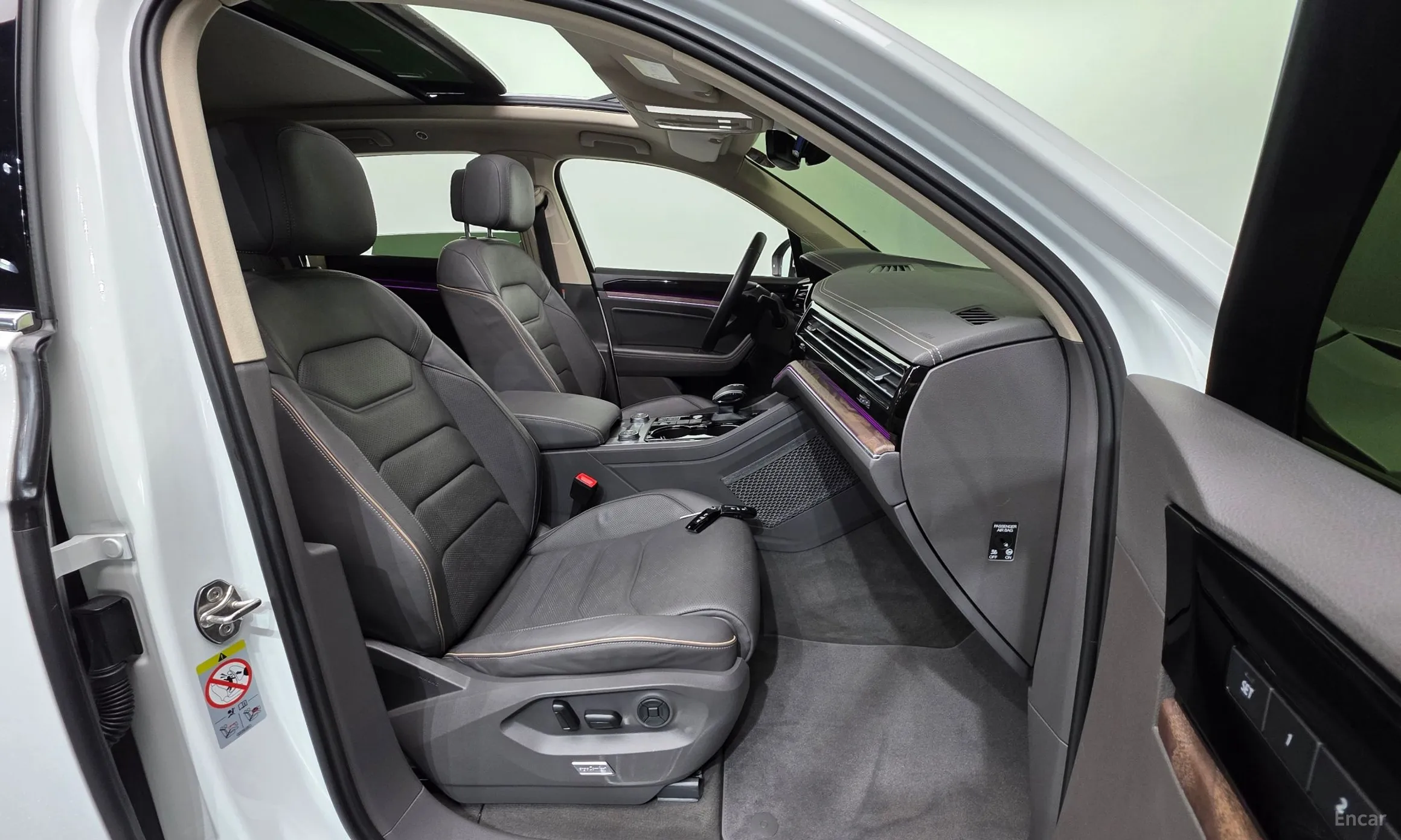 Volkswagen Touareg 3rd Generation превью 10