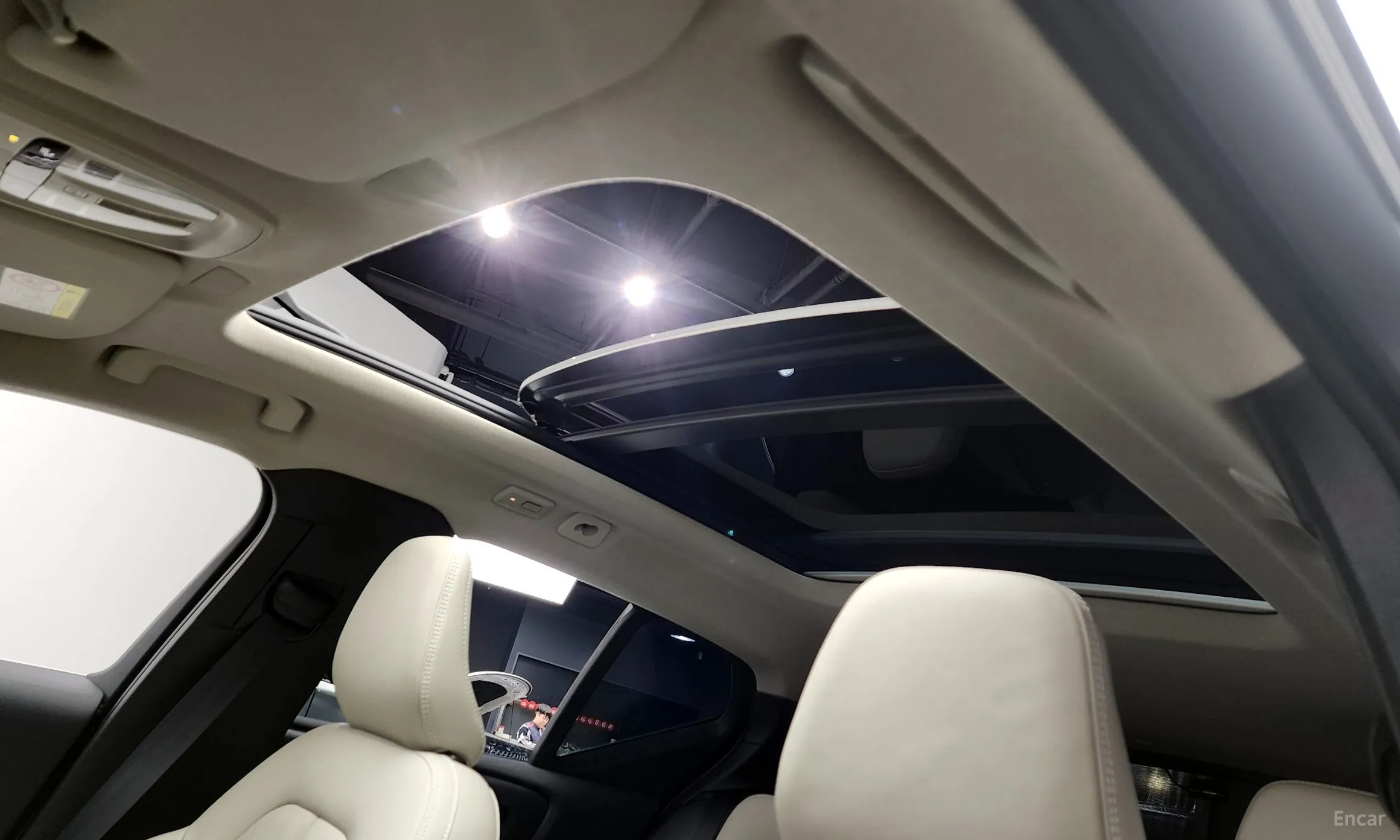 Volvo XC40 превью 19