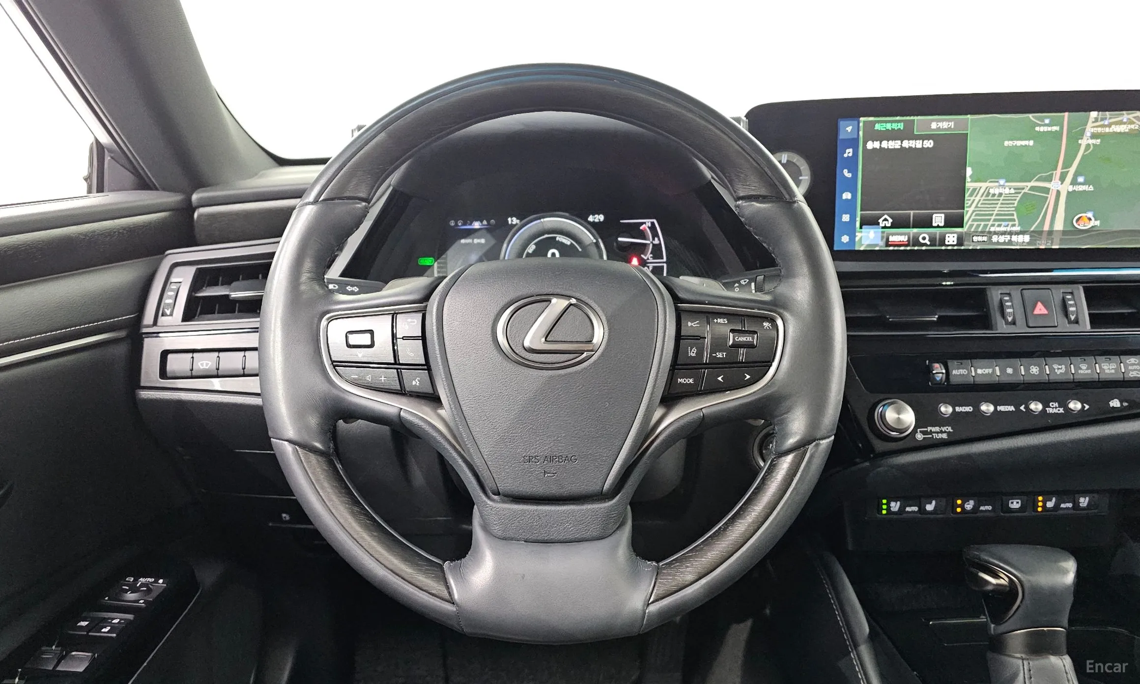 Lexus ES300h 7th Generation превью 15