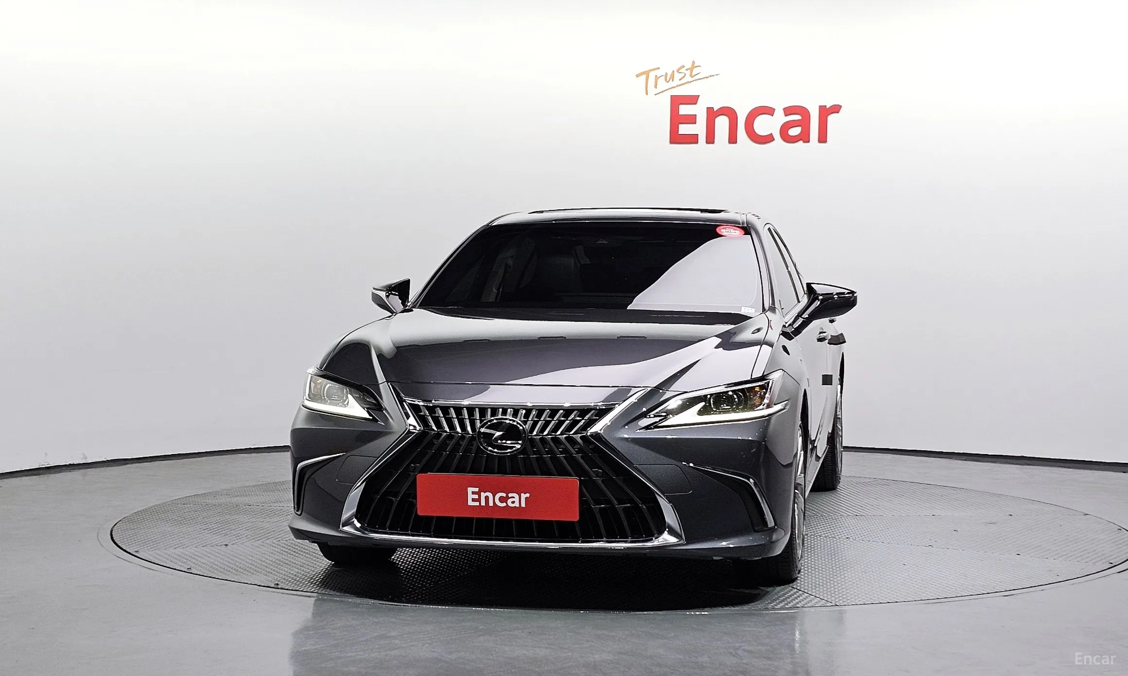 Lexus ES300h 7th Generation превью 3